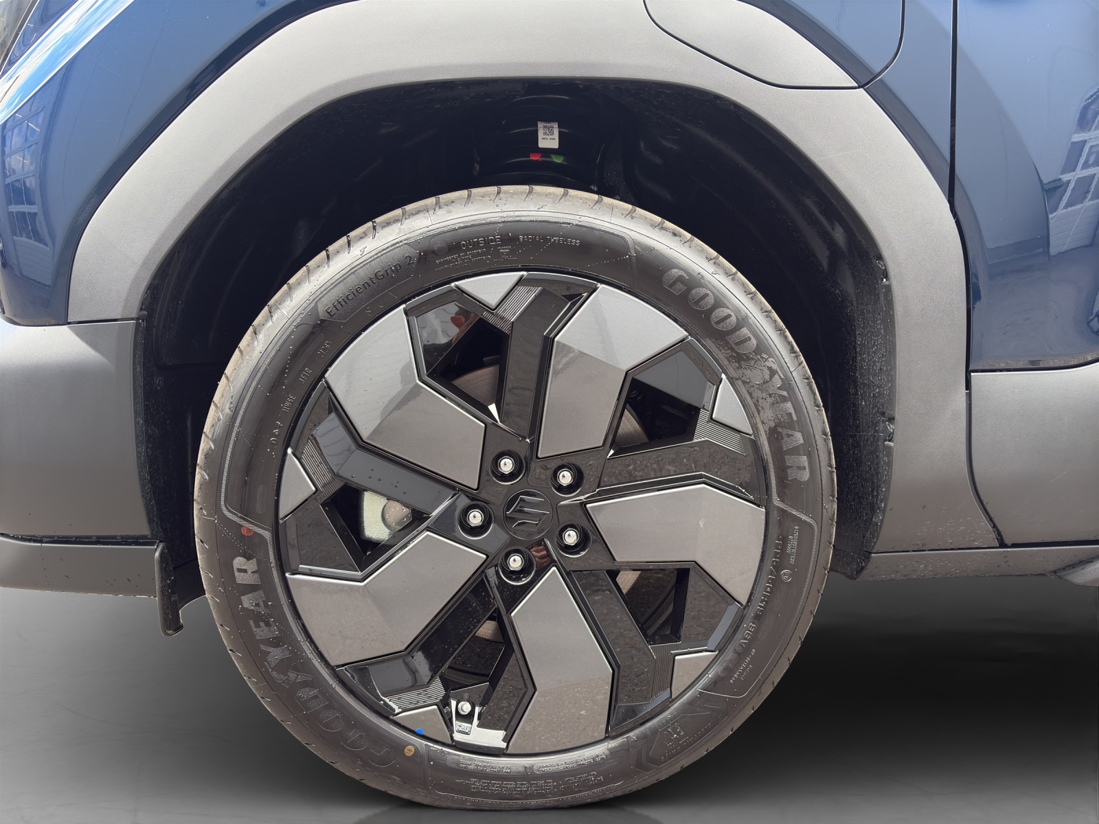 SUZUKI e Vitara Piz Sulai Top 4x4-image-8