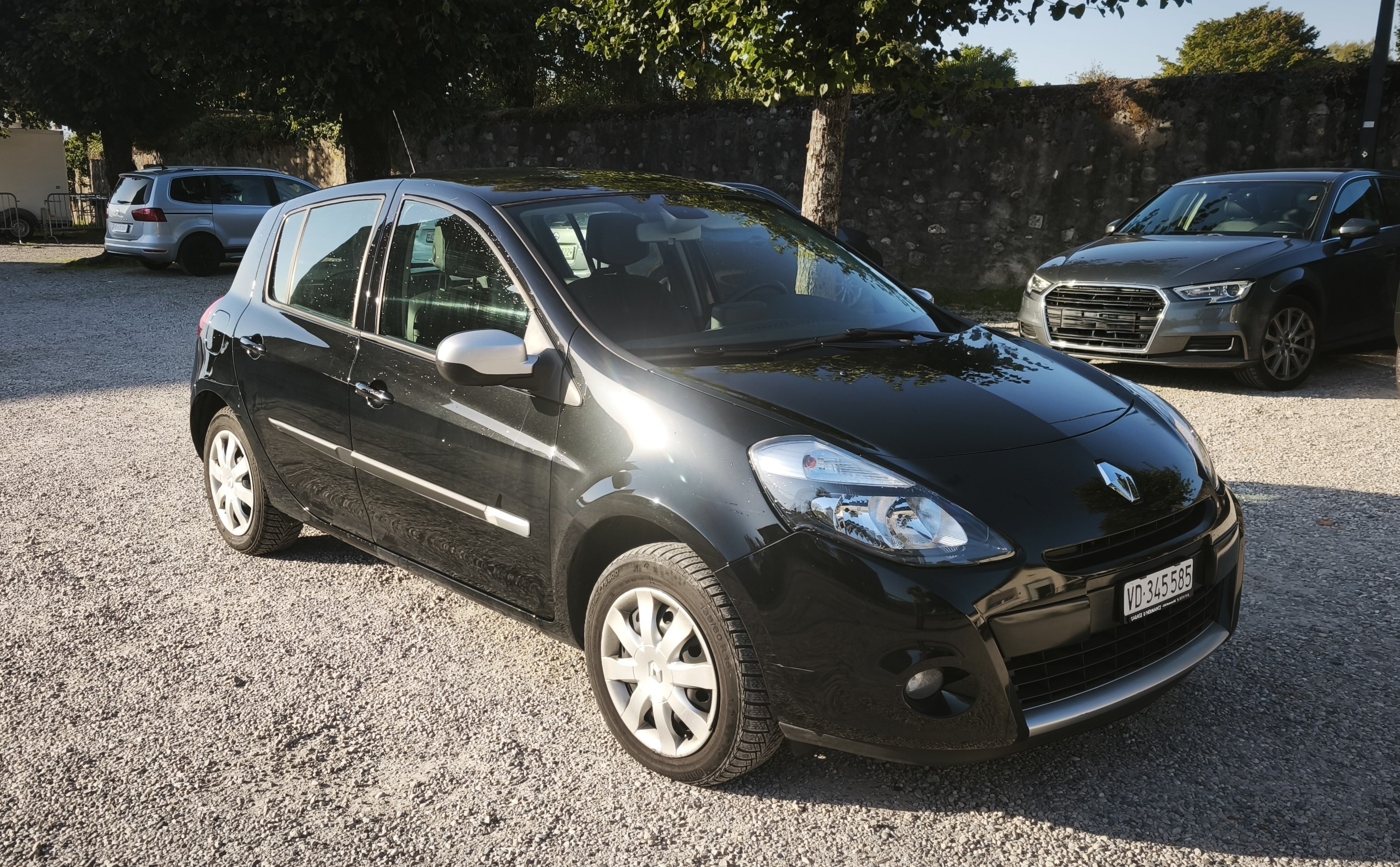 Car photo