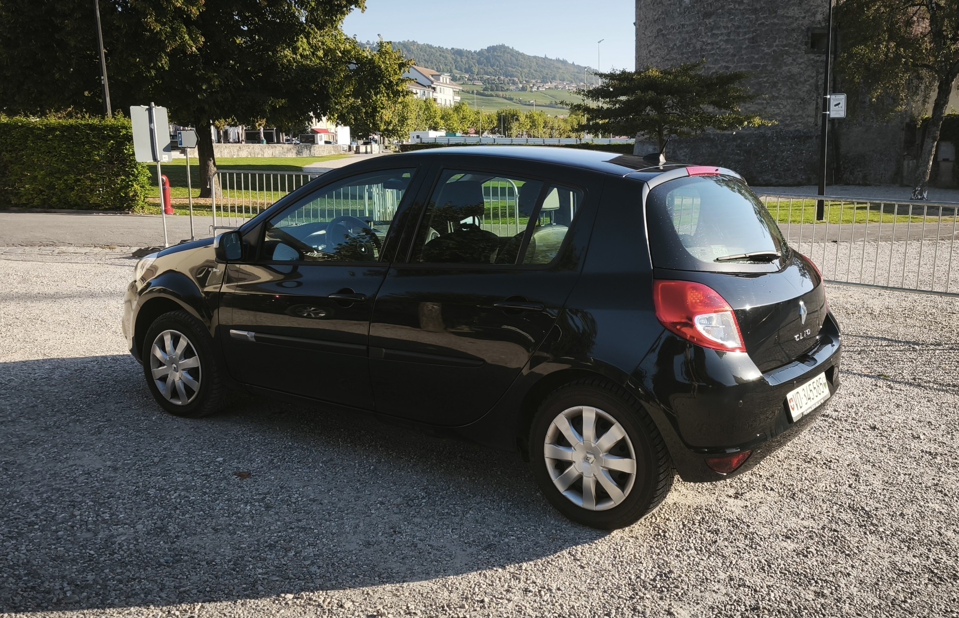 RENAULT Night & Day-image-1