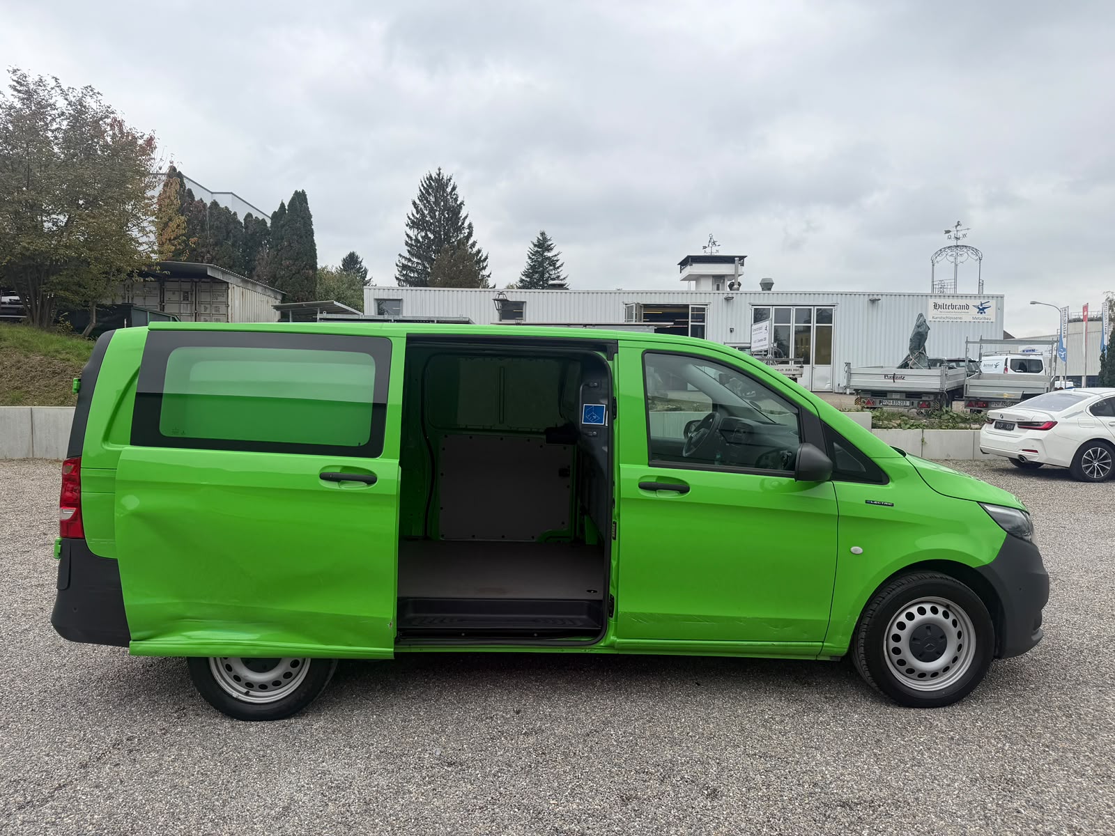 MERCEDES-BENZ eVito 112 Lang-image-3