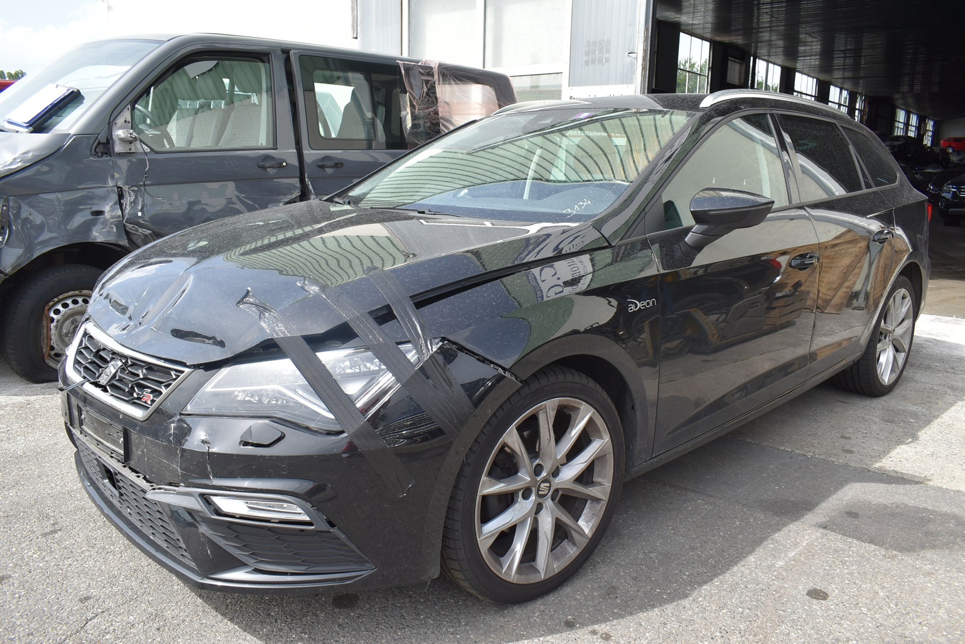 SEAT Leon ST 2.0 TDI CR FR 4Drive DSG-image-0
