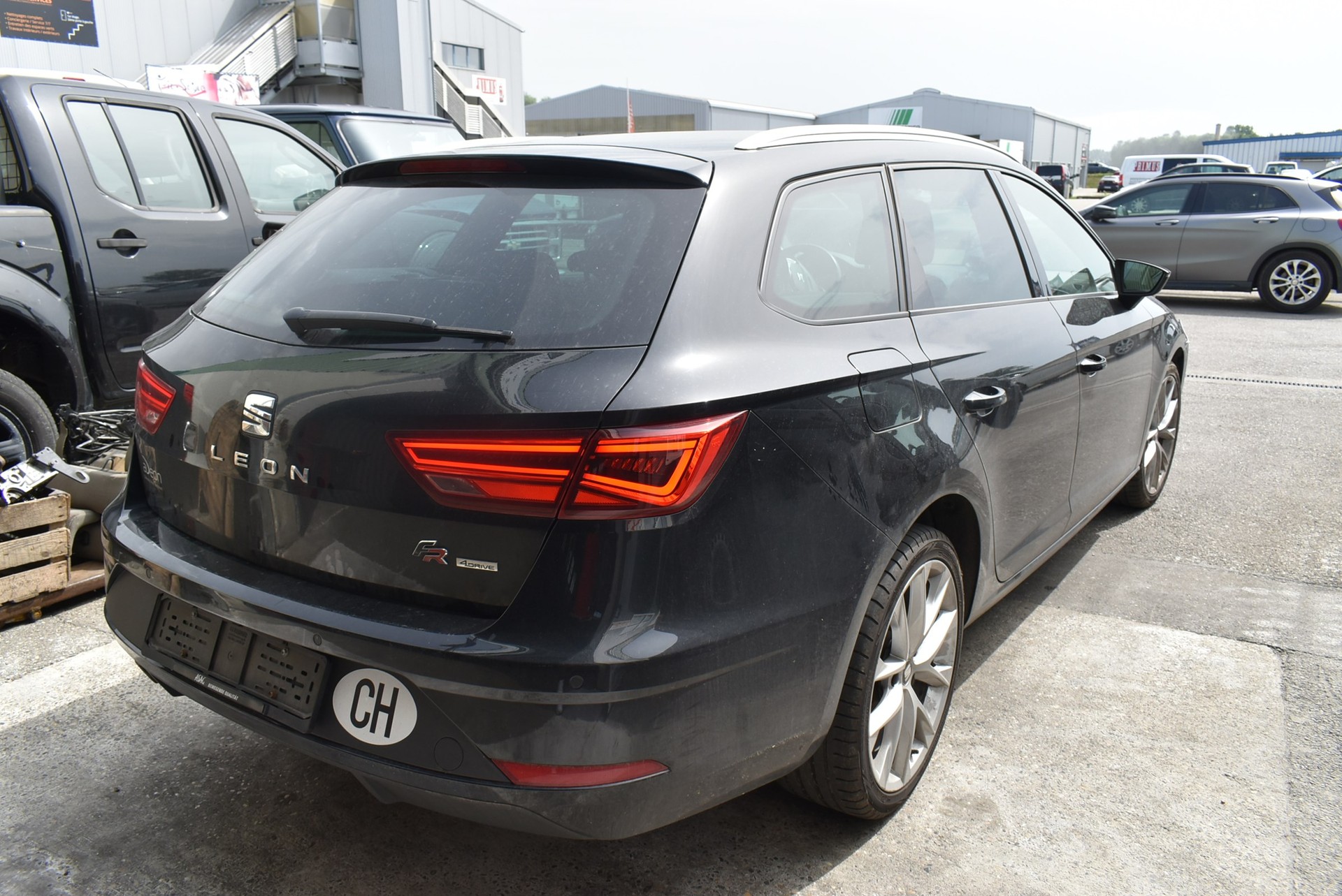 SEAT Leon ST 2.0 TDI CR FR 4Drive DSG-image-8