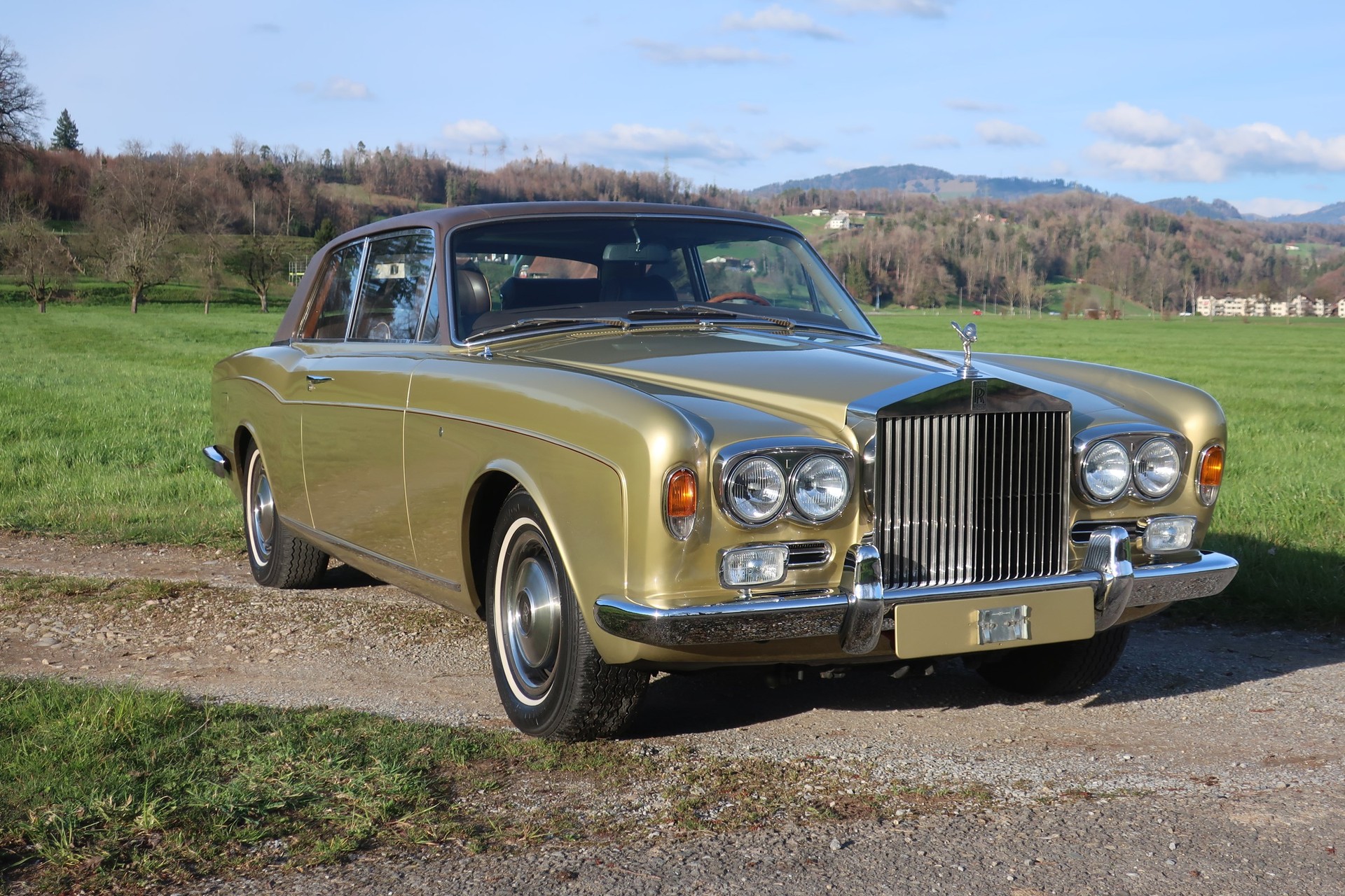 ROLLS-ROYCE CORNICHE Fixed Head Coupé