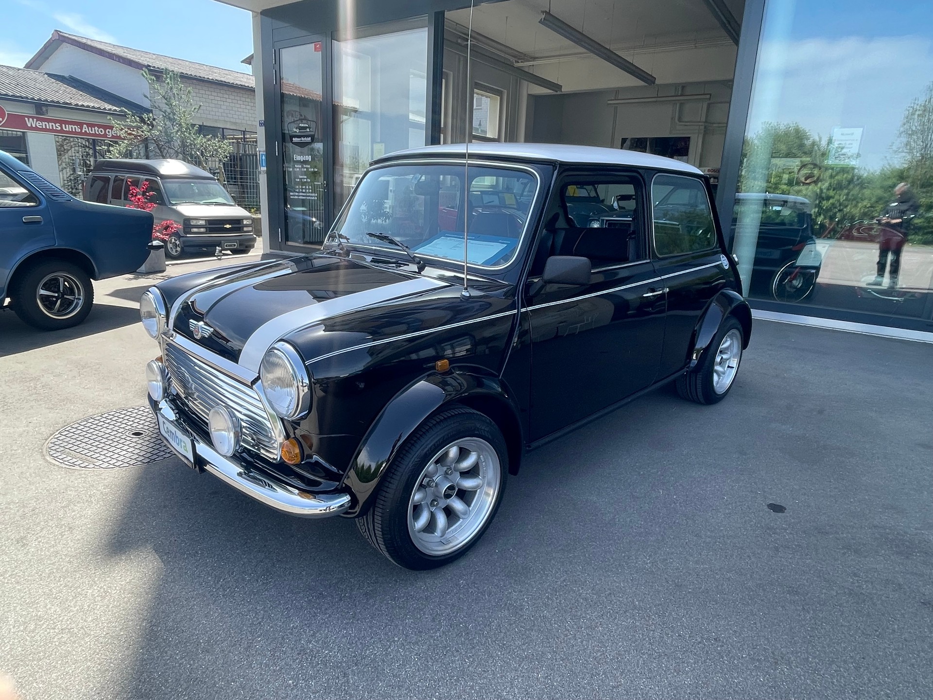 MINI MINI Cooper 1.3i-image-0