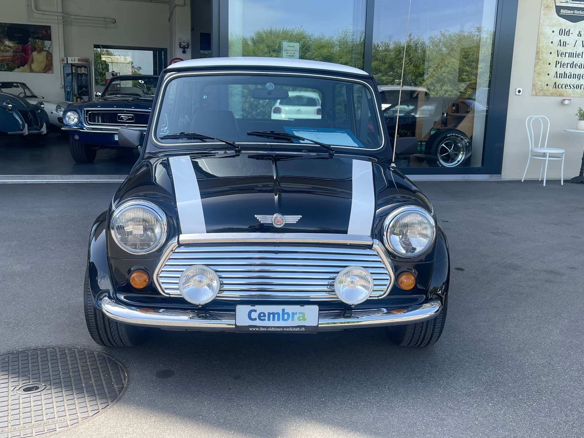 MINI MINI Cooper 1.3i-image-4