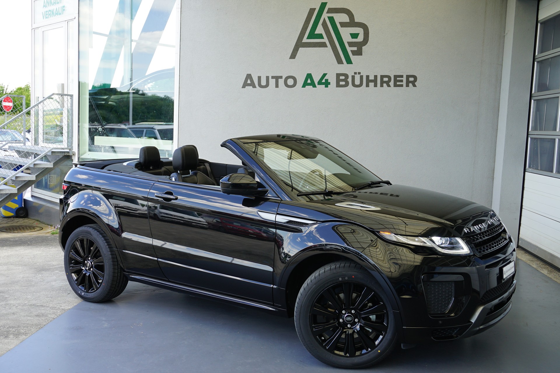 LAND ROVER Evoque 2.0Si4 SE Dynamic Convertible 4WD Automat 241PS mit neuer AHK für 1,5t.Zuglast-showroom-element-2