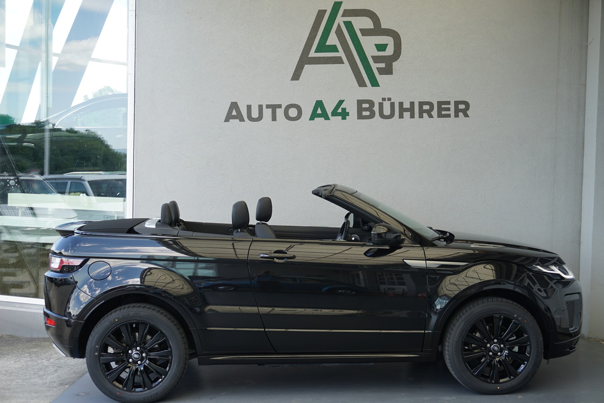 LAND ROVER Evoque 2.0Si4 SE Dynamic Convertible 4WD Automat 241PS mit neuer AHK für 1,5t.Zuglast-image-8