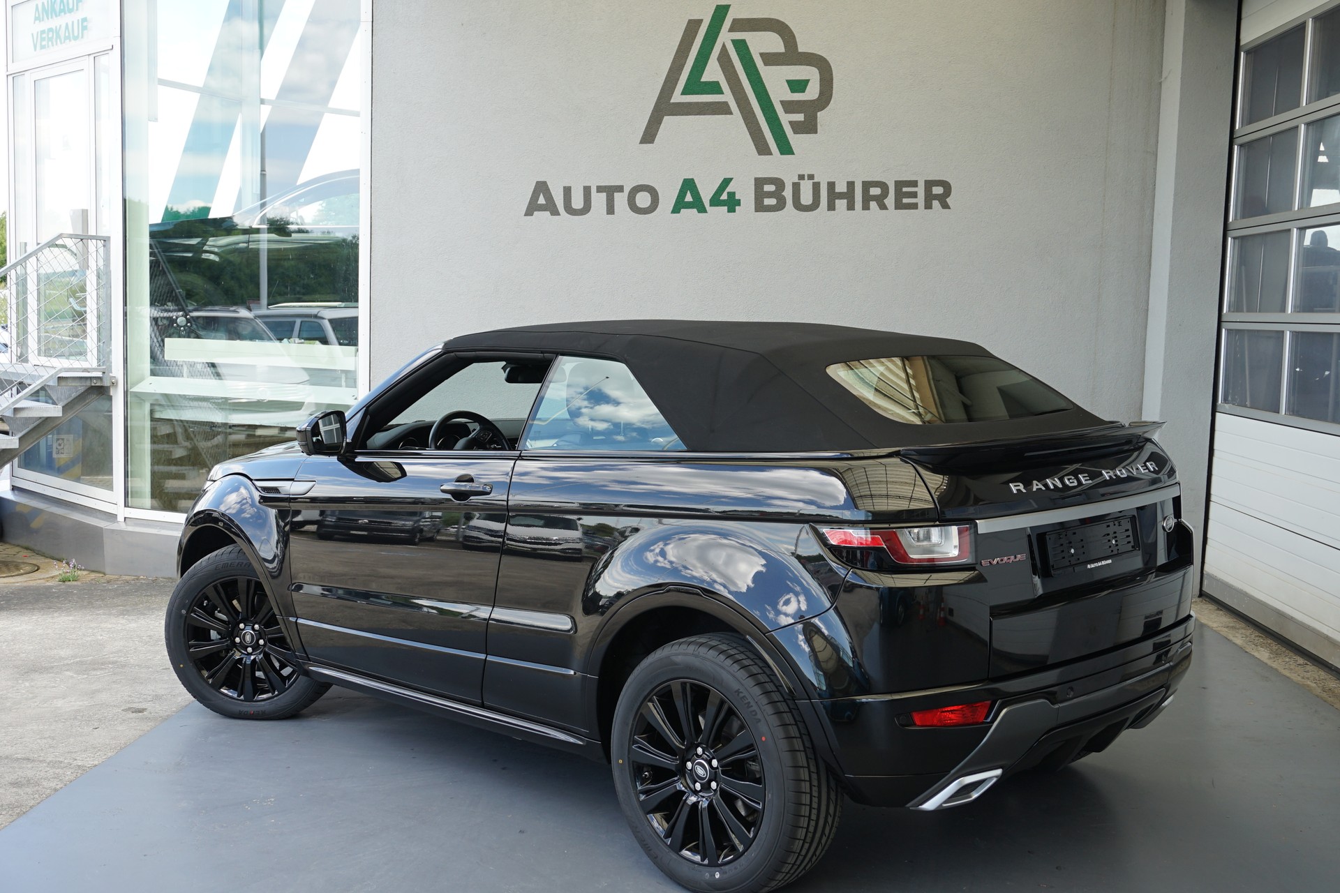LAND ROVER Evoque 2.0Si4 SE Dynamic Convertible 4WD Automat 241PS mit neuer AHK für 1,5t.Zuglast-image-10
