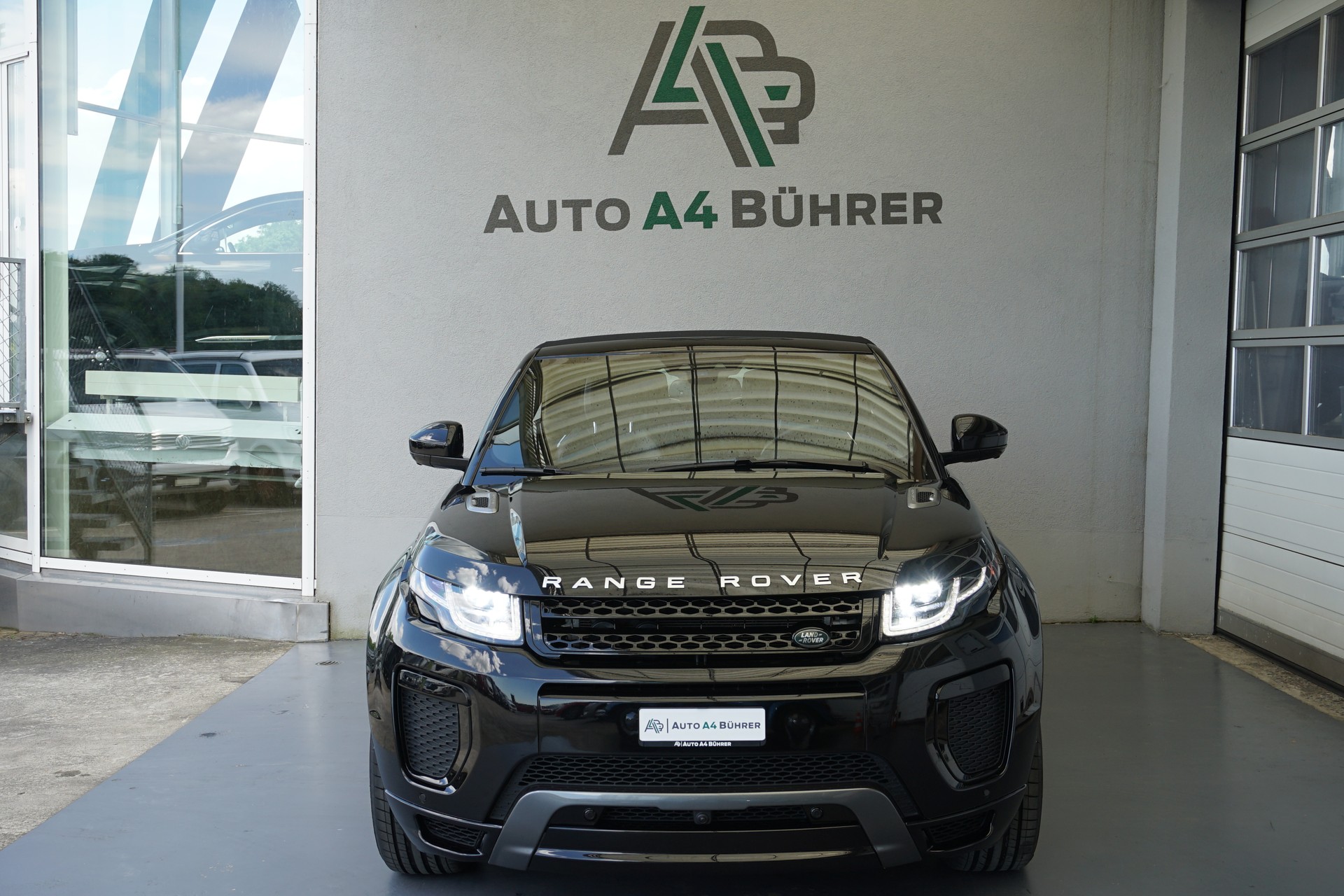 LAND ROVER Evoque 2.0Si4 SE Dynamic Convertible 4WD Automat 241PS mit neuer AHK für 1,5t.Zuglast-image-15