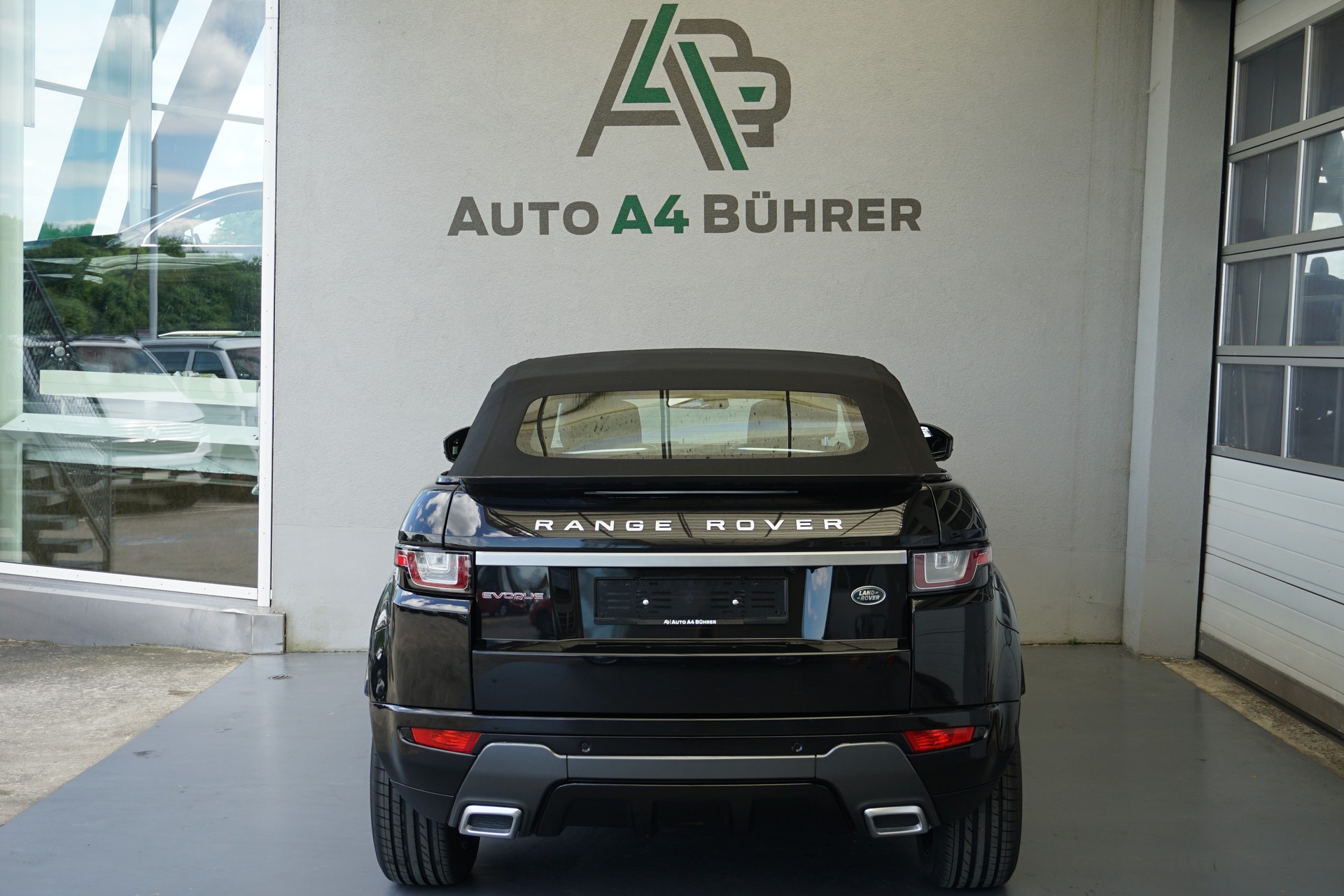LAND ROVER Evoque 2.0Si4 SE Dynamic Convertible 4WD Automat 241PS mit neuer AHK für 1,5t.Zuglast-image-17