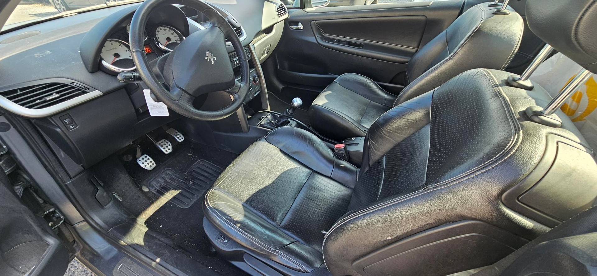 PEUGEOT 207 CC 1.6 16V-image-6