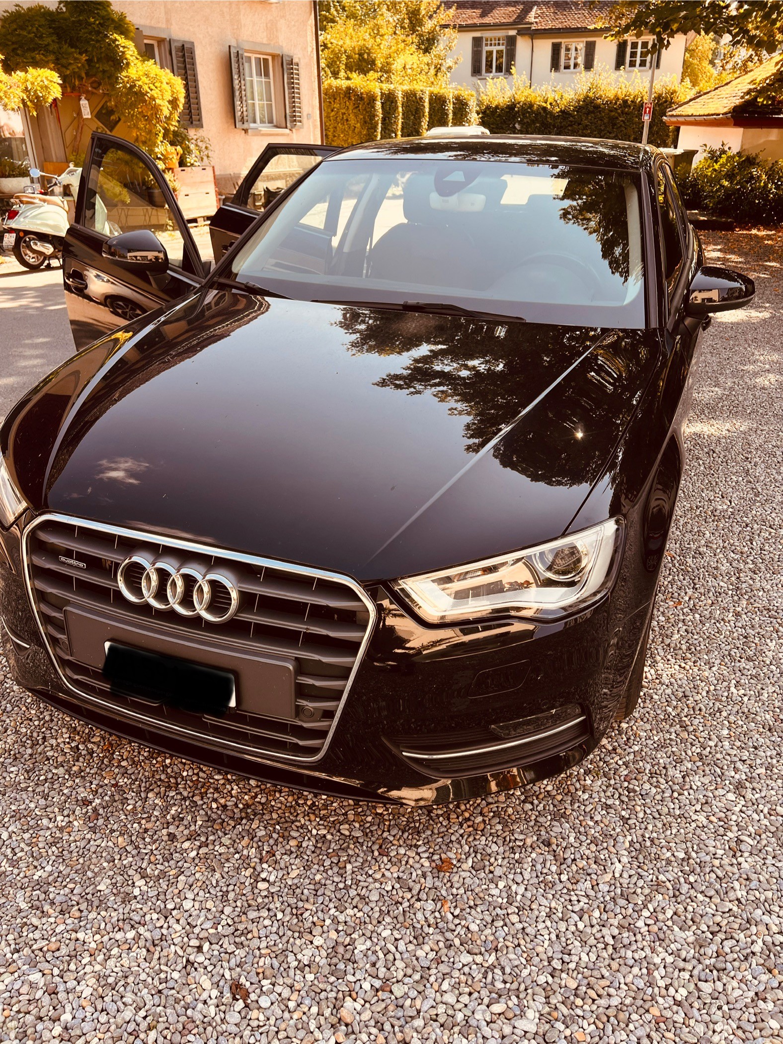 AUDI A3 Sportback 1.8 TFSI Attraction quattro S-tronic-image-0