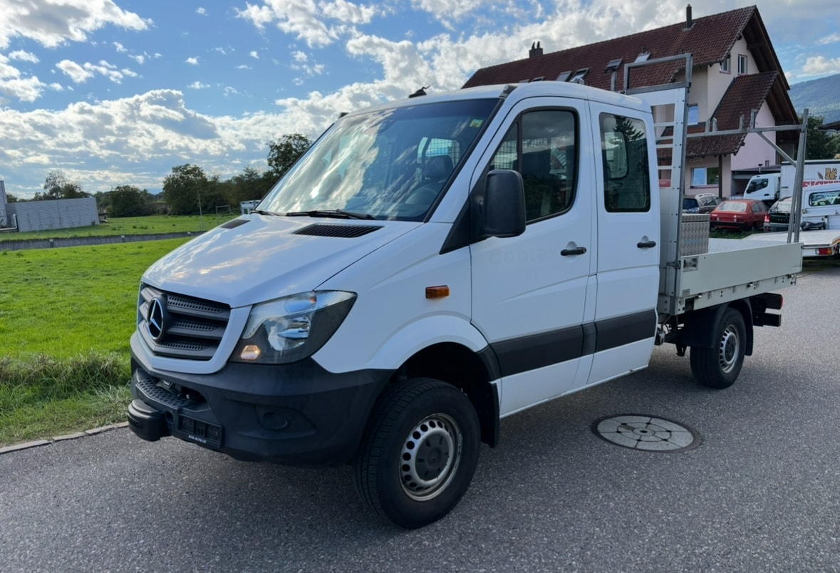 MERCEDES-BENZ Sprinter 316 CDI Standard 4x4 Automat-image-1