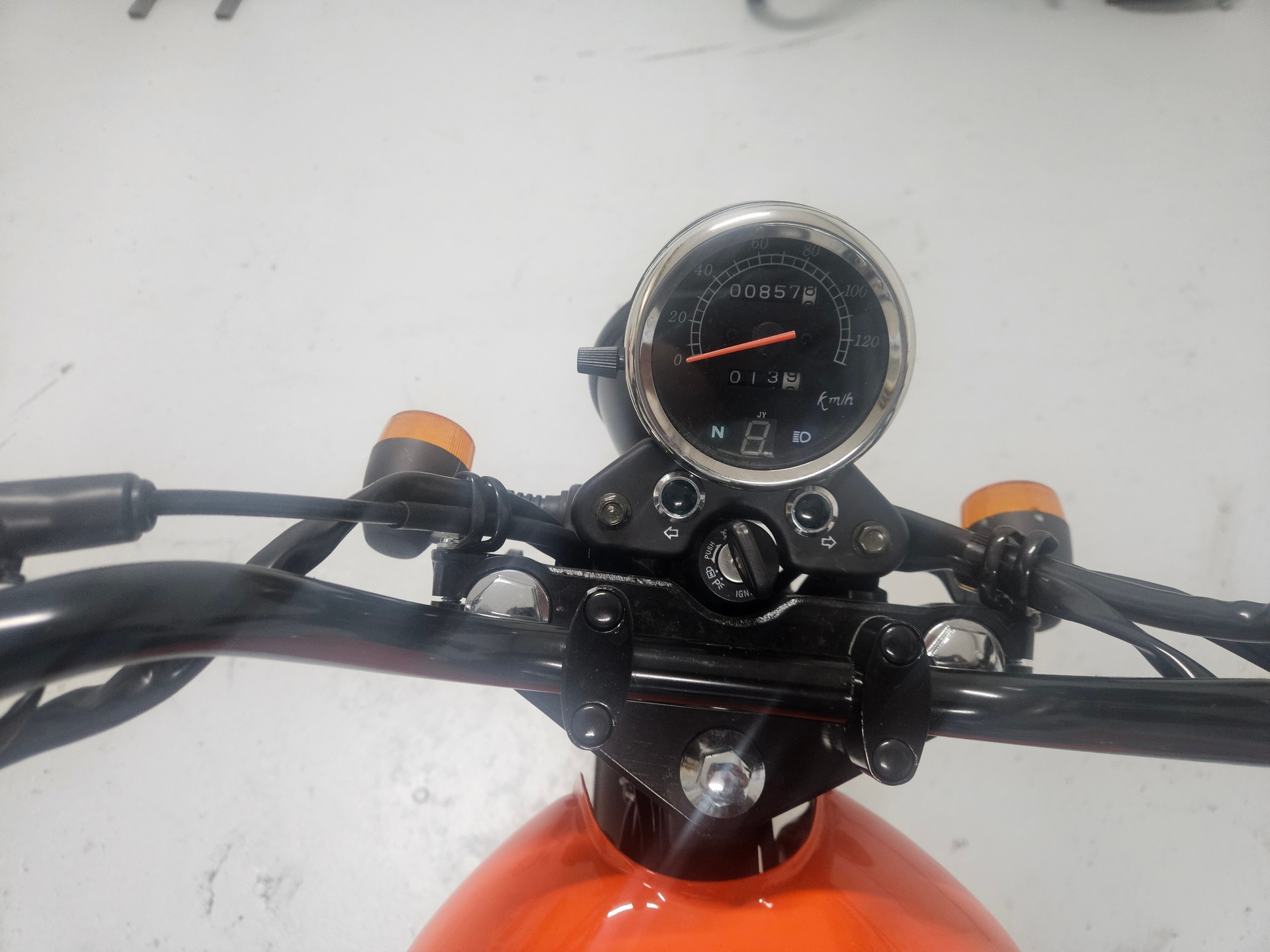 MASH 125 Seventy Five-image-6
