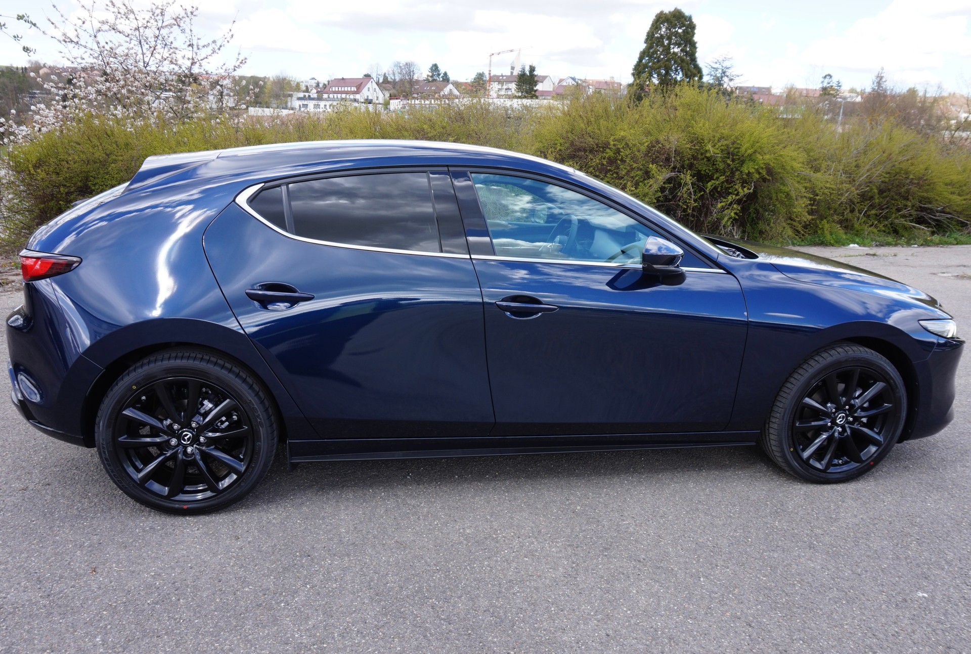 MAZDA 3 Hatchback SKYACTIV-X M Hybrid 186 Ambition Automat-image-3