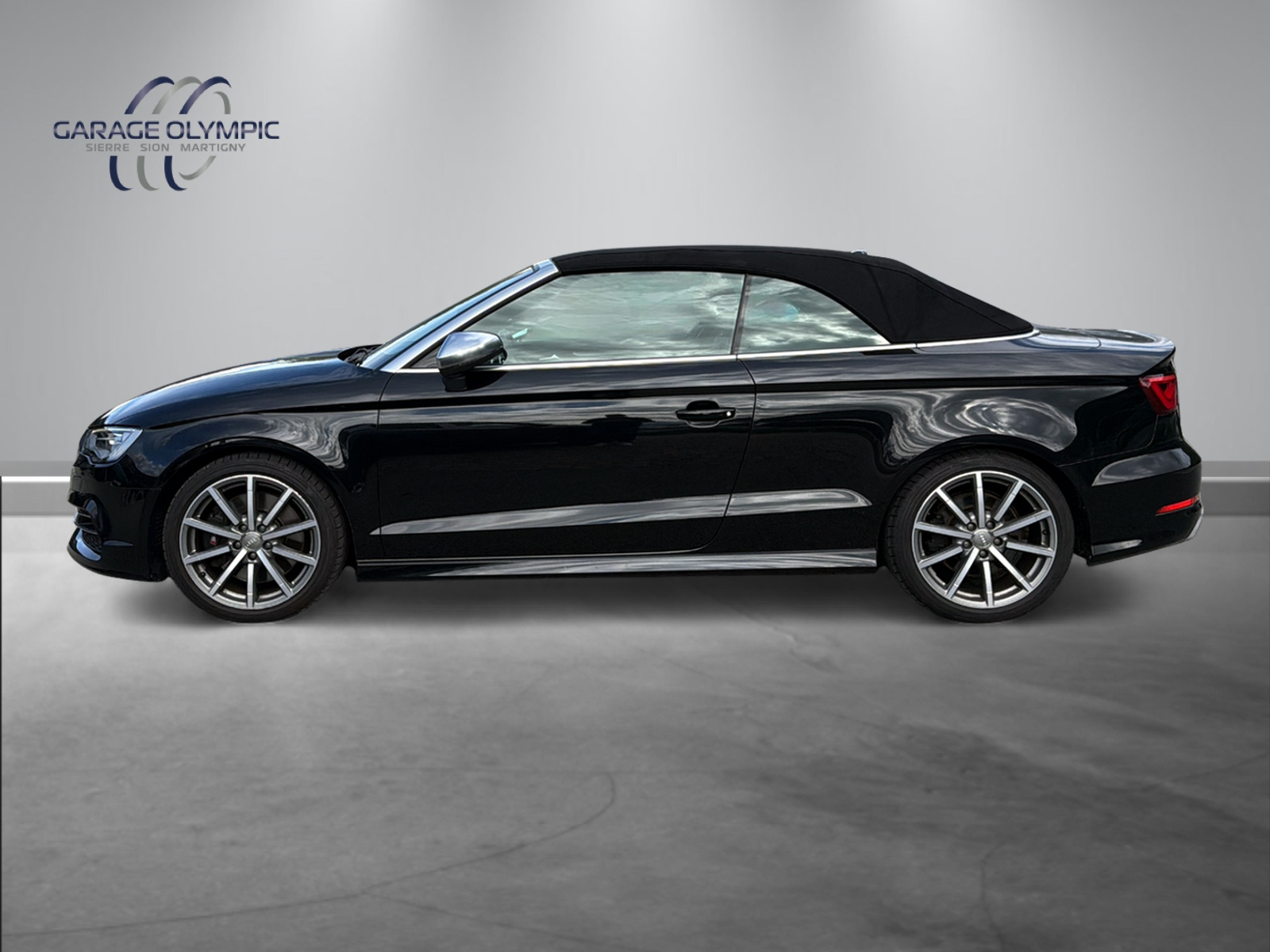 AUDI S3 Cabrio 2.0 TFSI quattro S-tronic-image-2