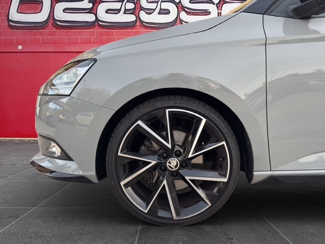SKODA Fabia 1.0 TSI Monte Carlo DSG-image-19