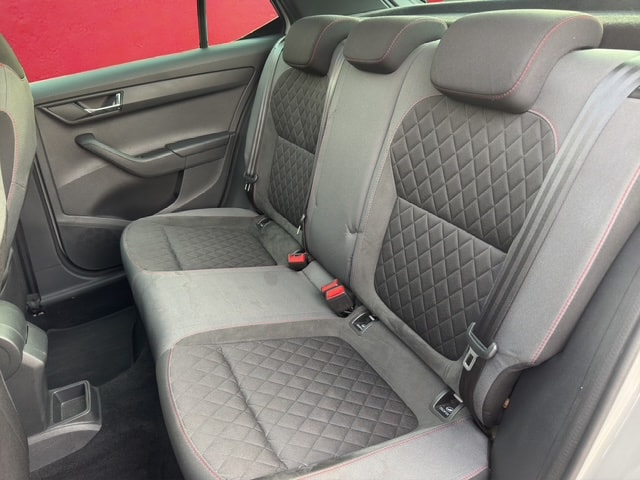 SKODA Fabia 1.0 TSI Monte Carlo DSG-image-17