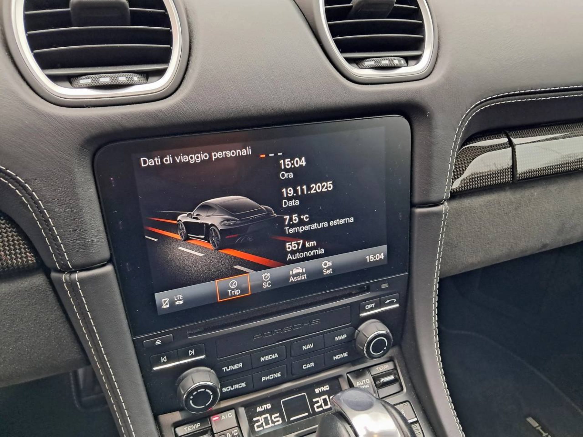 PORSCHE 718 Cayman GTS 4.0 (MY23)-image-19