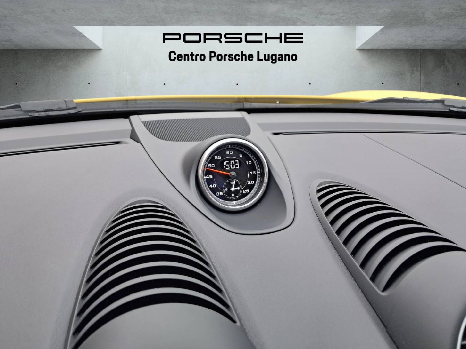 PORSCHE 718 Cayman GTS 4.0 (MY23)-image-22