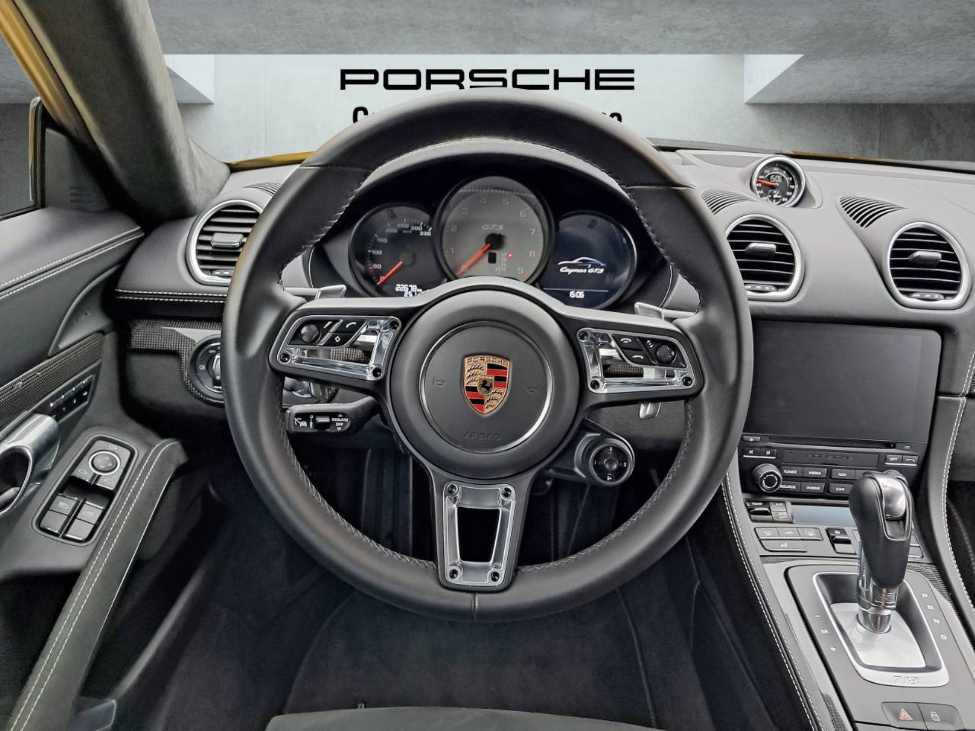 PORSCHE 718 Cayman GTS 4.0 (MY23)-image-14