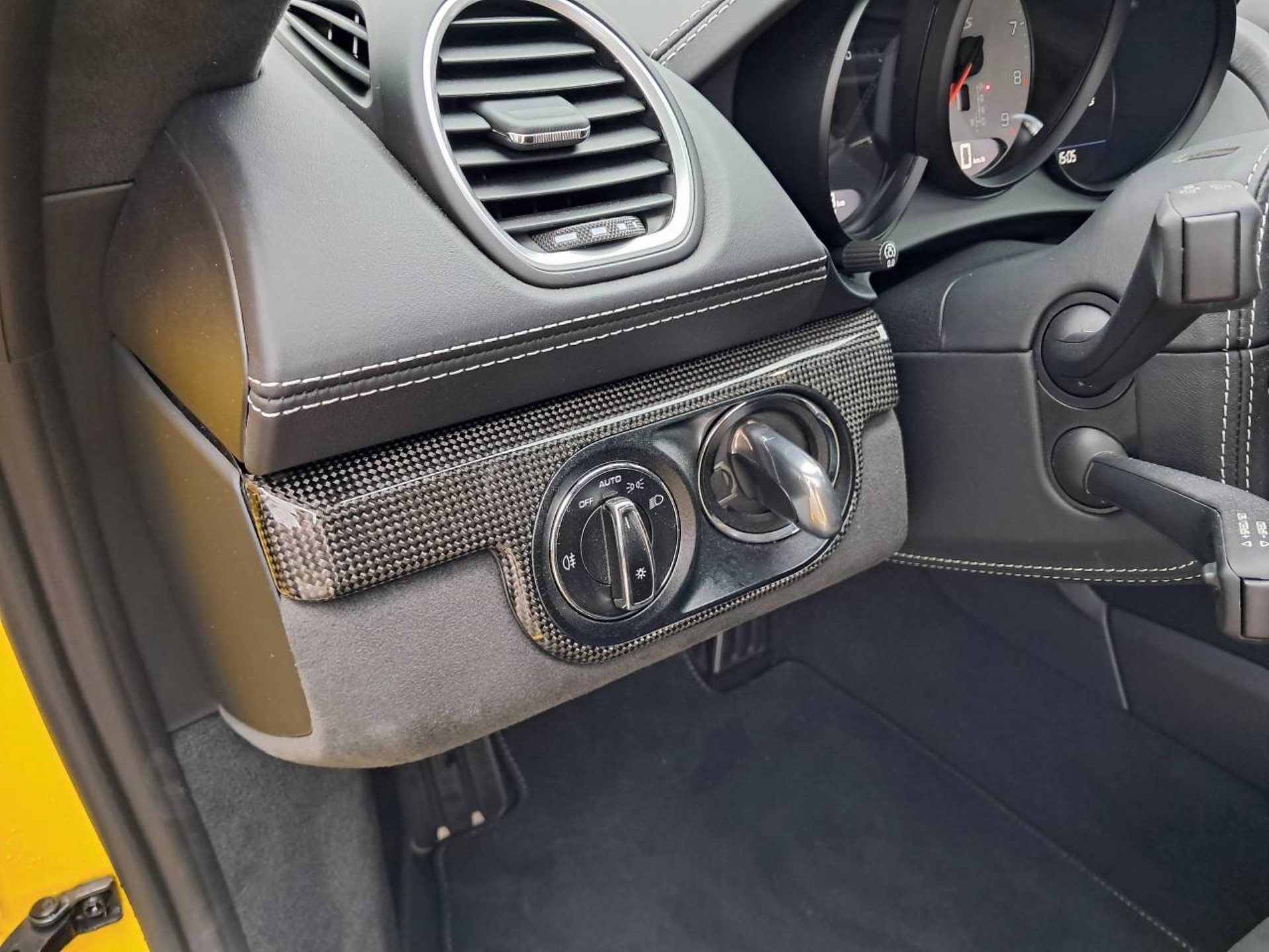 PORSCHE 718 Cayman GTS 4.0 (MY23)-image-26