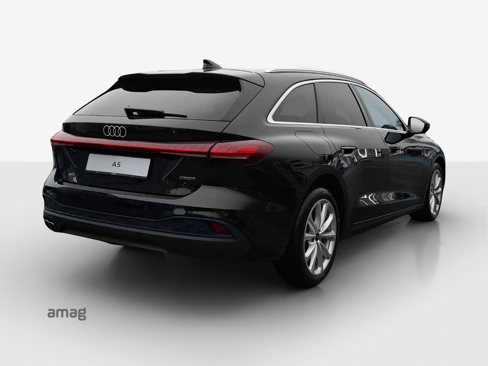 AUDI A5 Avant TDI quattro 150 kW Attraction S tronic-image-4