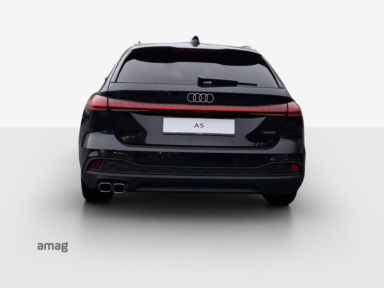 AUDI A5 Avant TDI quattro 150 kW Attraction S tronic-image-3