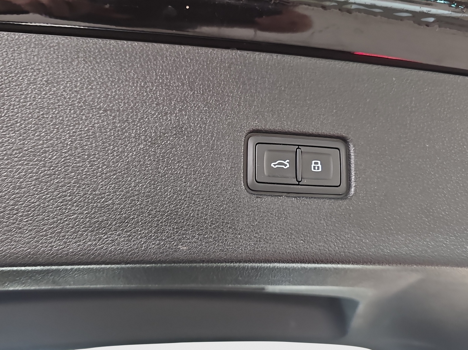 AUDI Q8 50 TDI quattro tiptronic-image-14