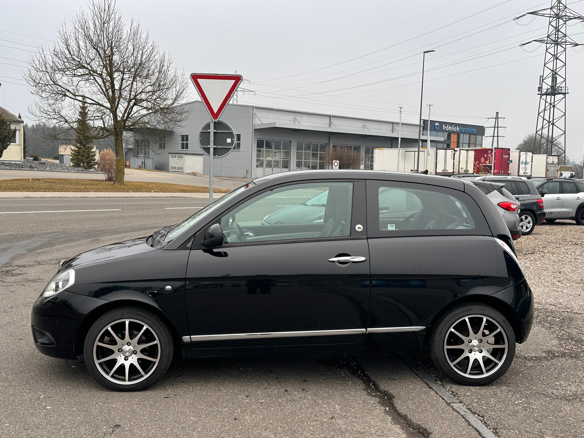 LANCIA Ypsilon 1.2 Platino-image-4