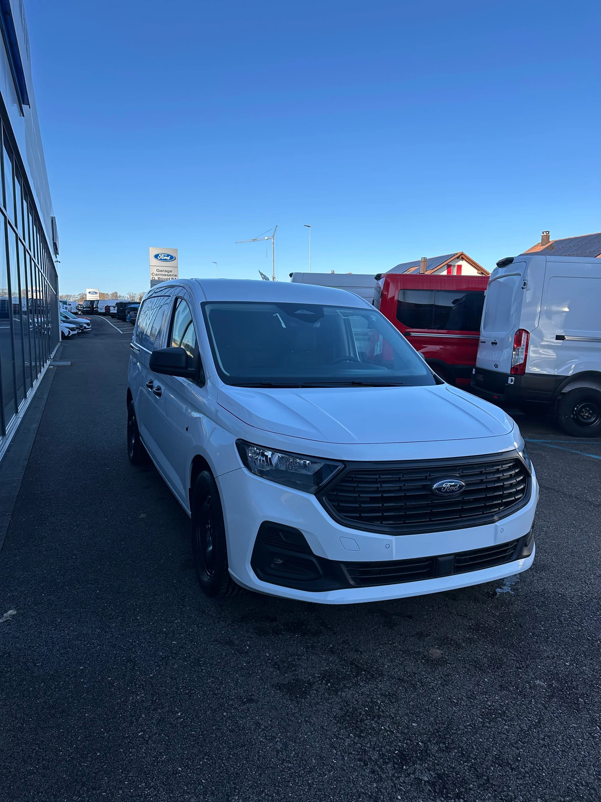 FORD Grand Transit Connect fourg. 1 Trend/1.5 PHEV/Aut.-image-7