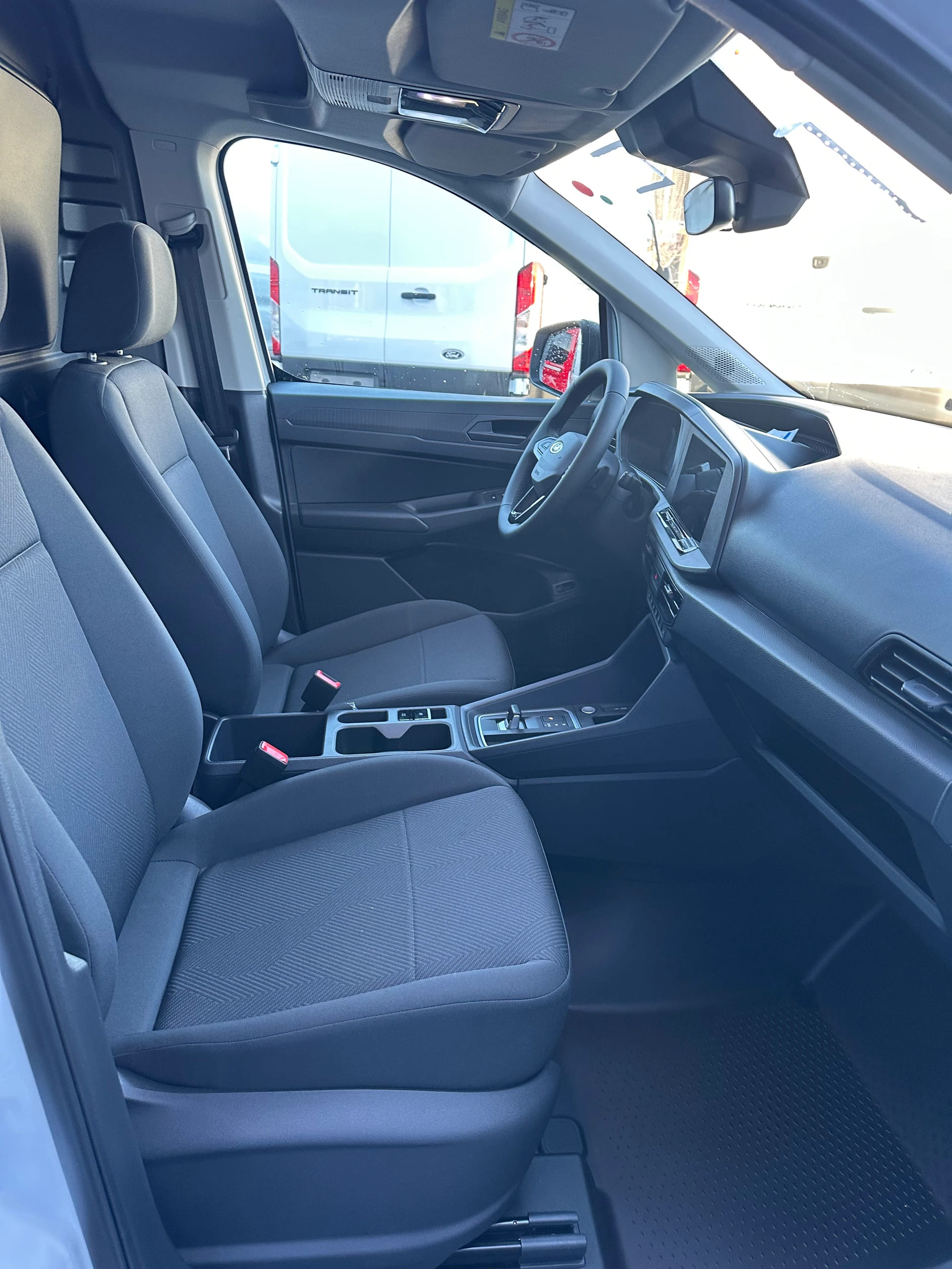 FORD Grand Transit Connect fourg. 1 Trend/1.5 PHEV/Aut.-image-11