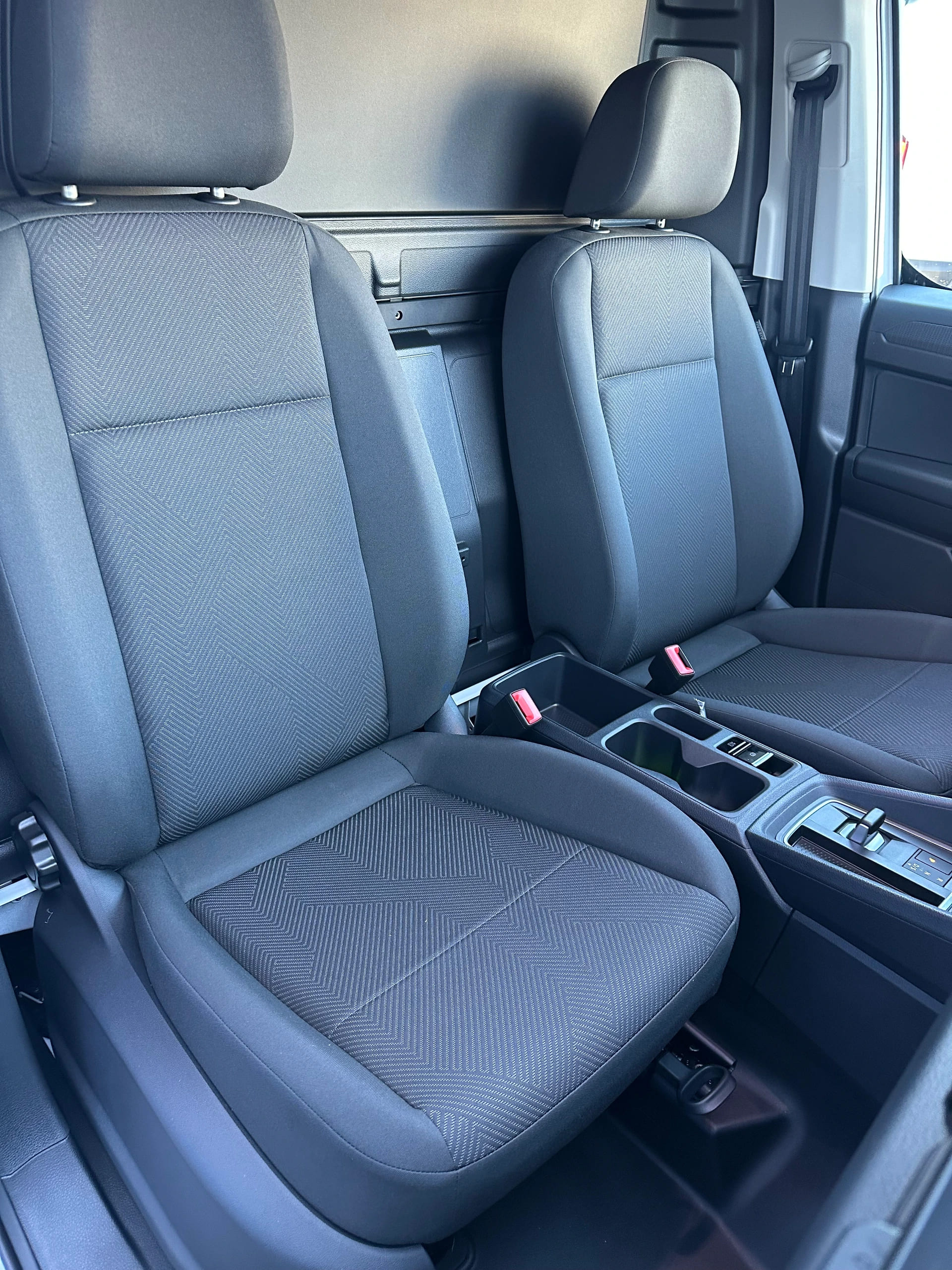 FORD Grand Transit Connect fourg. 1 Trend/1.5 PHEV/Aut.-image-13