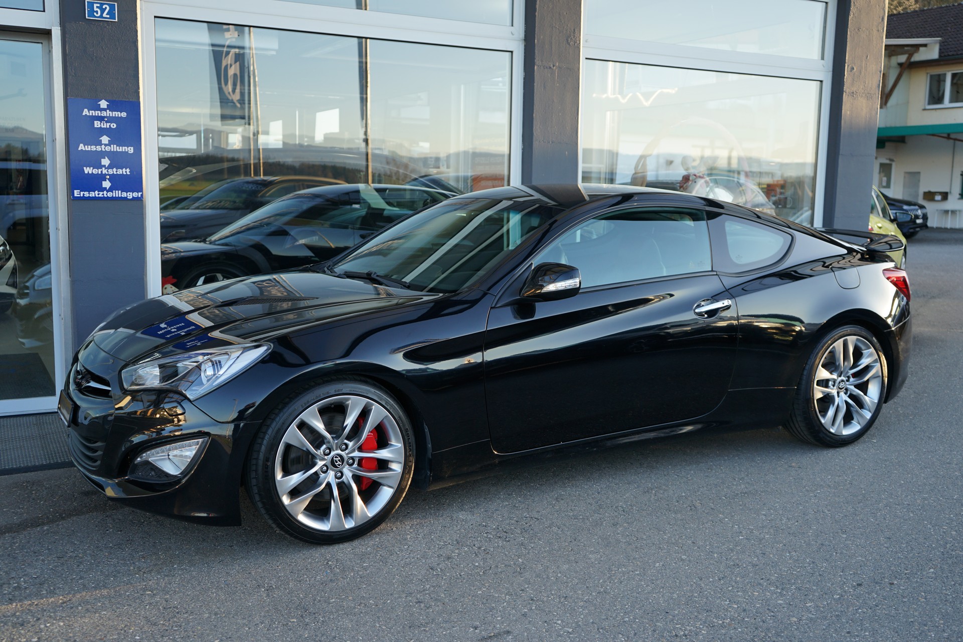 HYUNDAI Genesis 2.0 Turbo-image-0