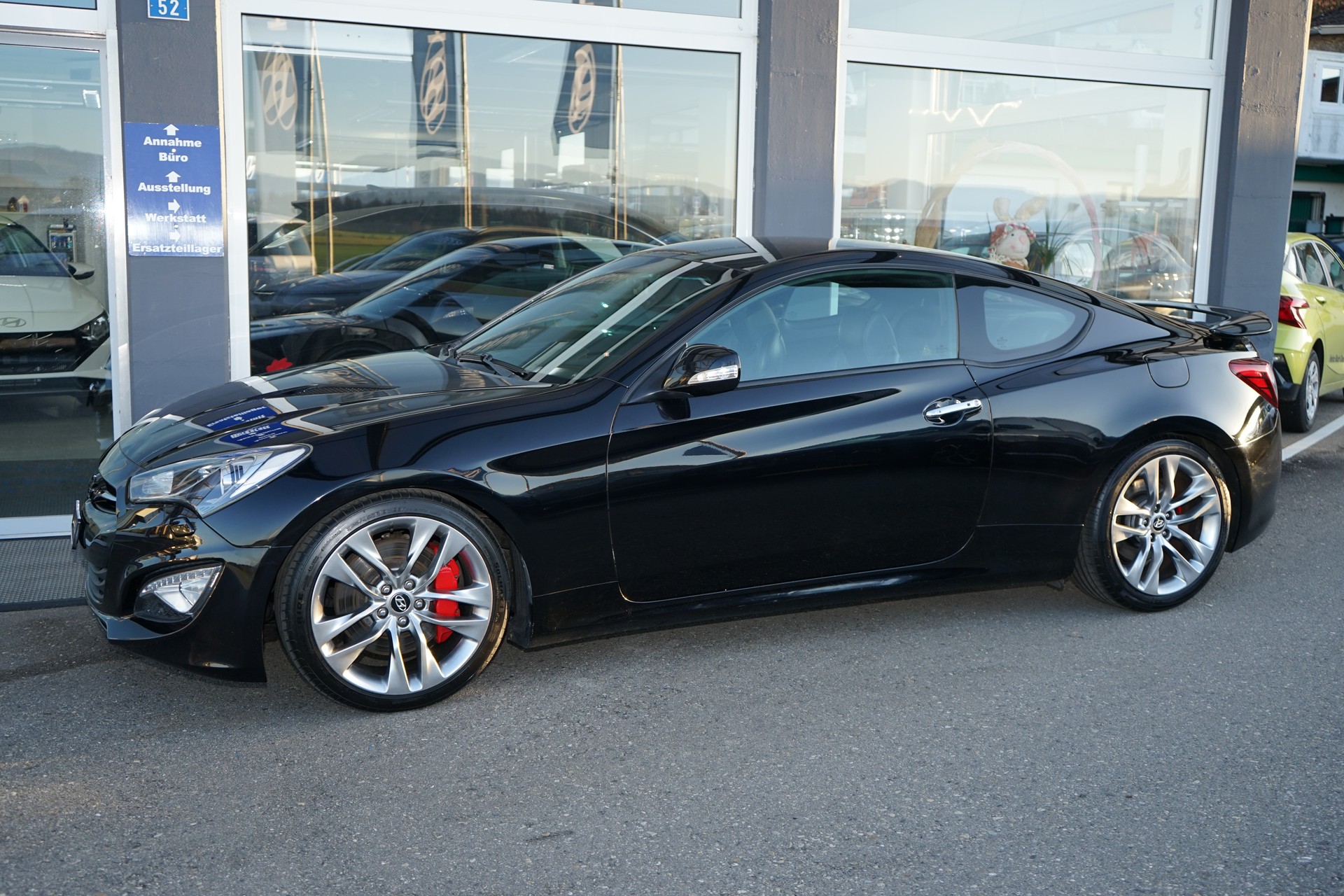 HYUNDAI Genesis 2.0 Turbo-image-3