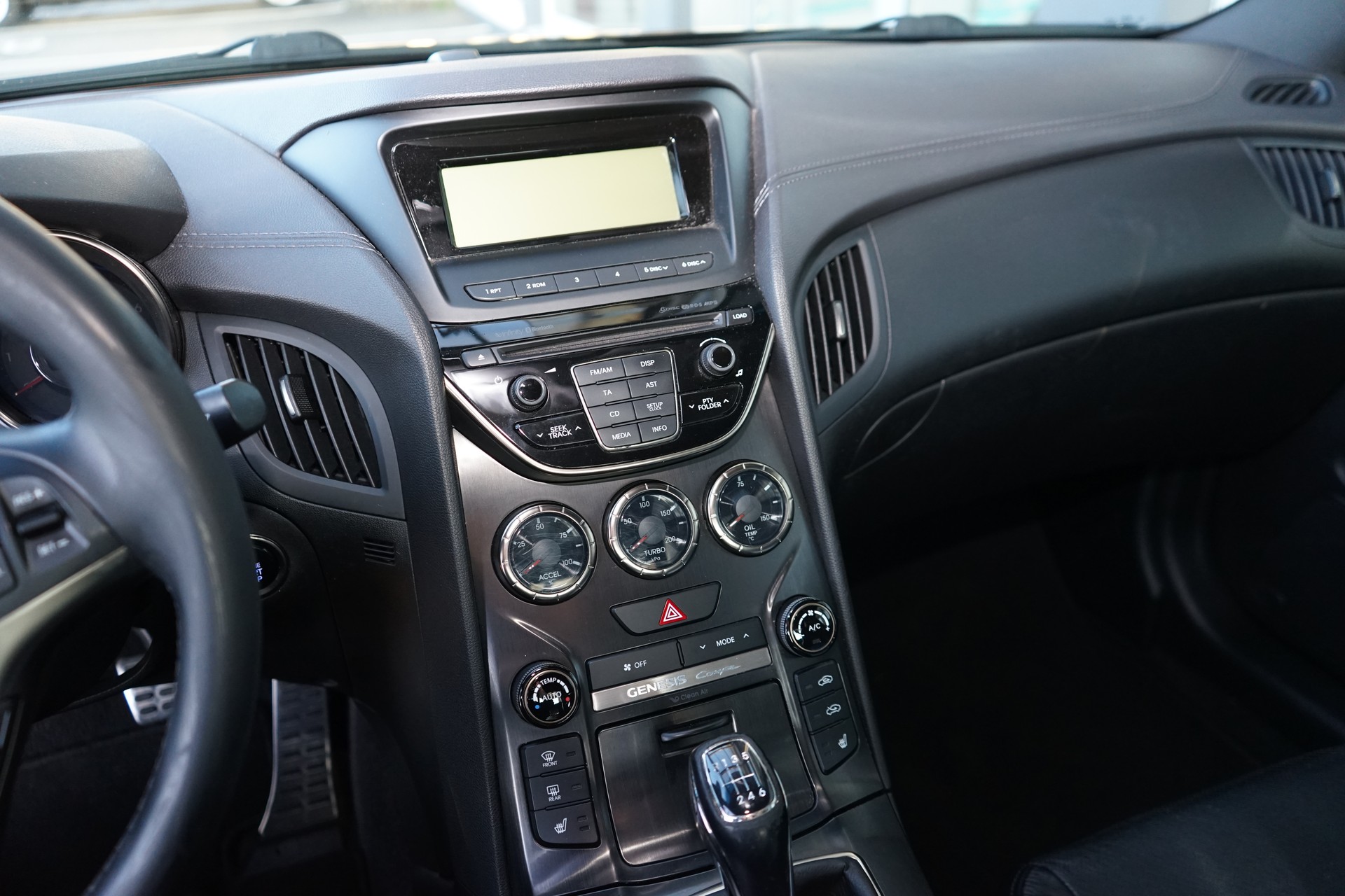 HYUNDAI Genesis 2.0 Turbo-image-18