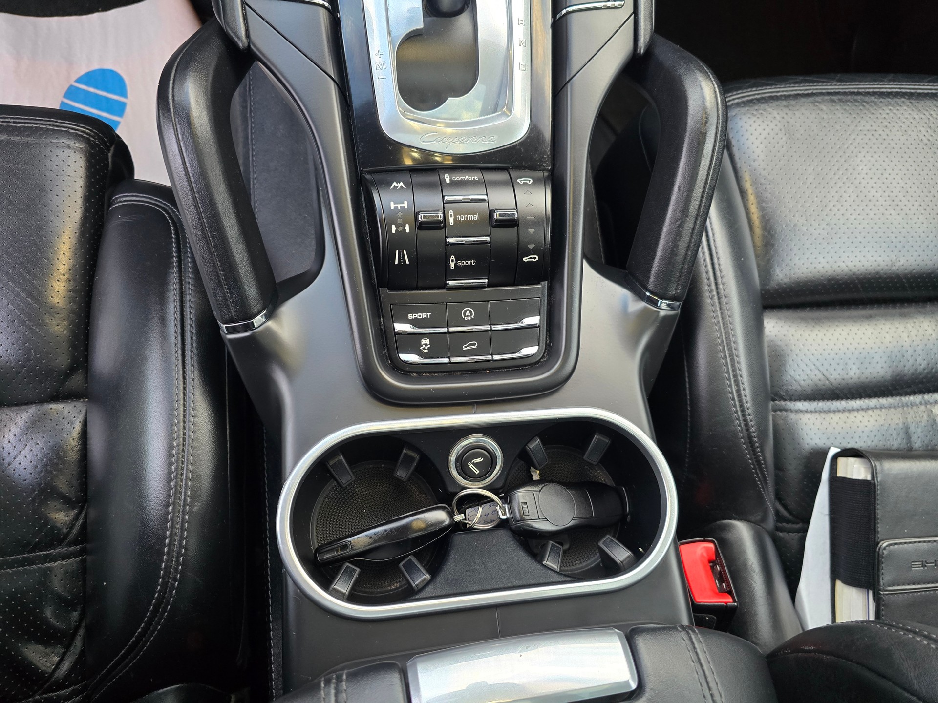 PORSCHE Cayenne S-image-21