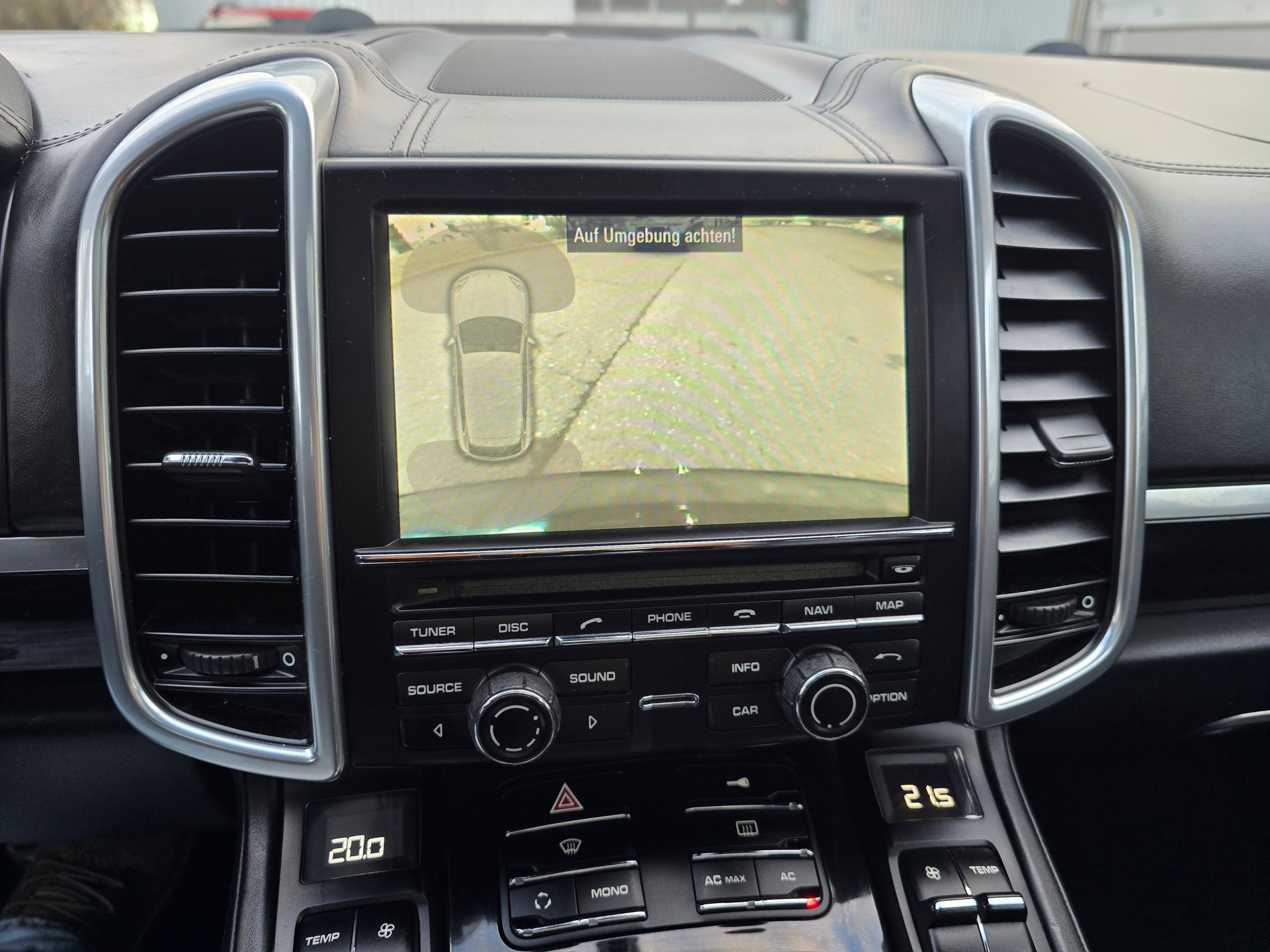 PORSCHE Cayenne S-image-23