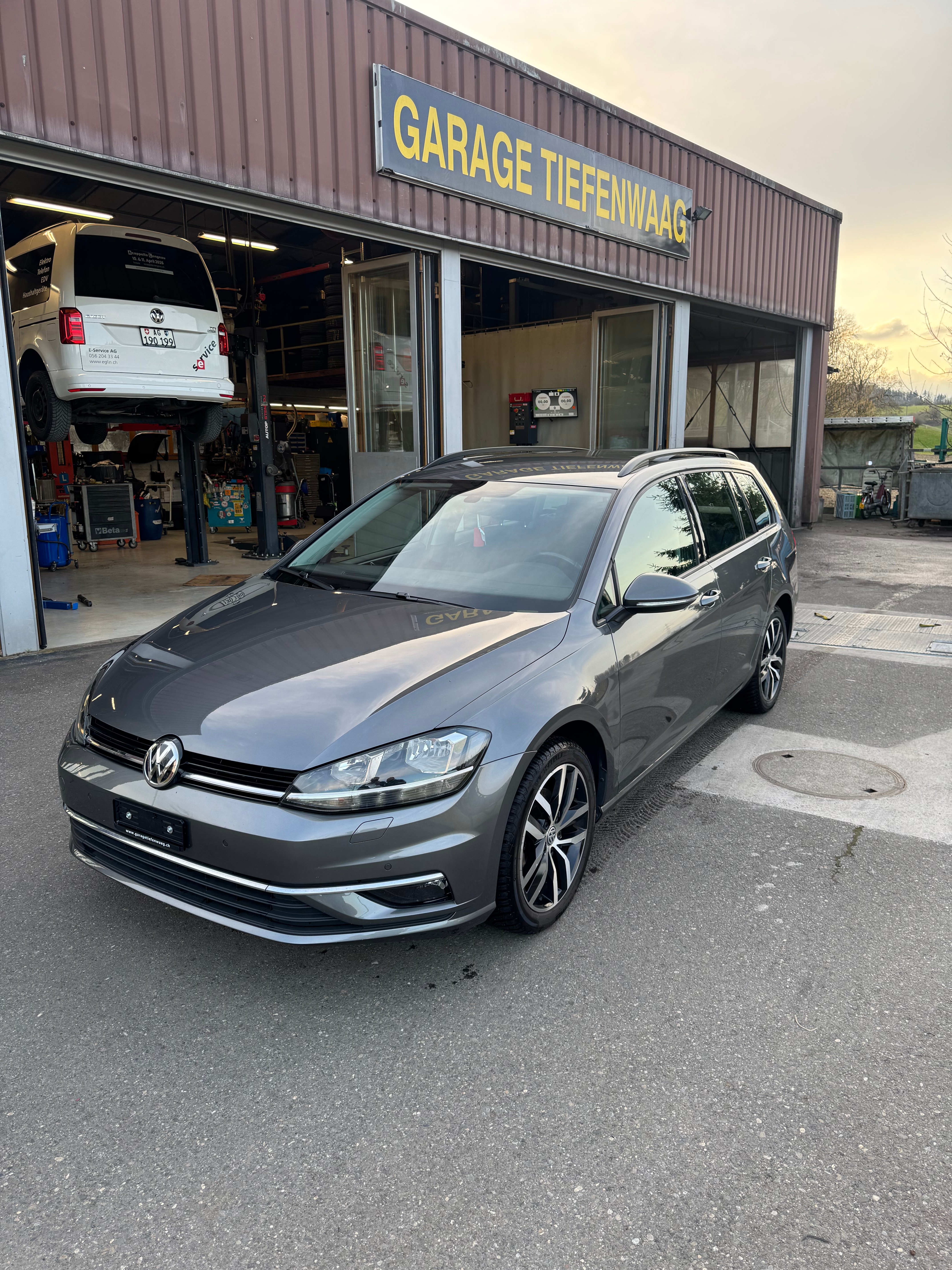 Car photo