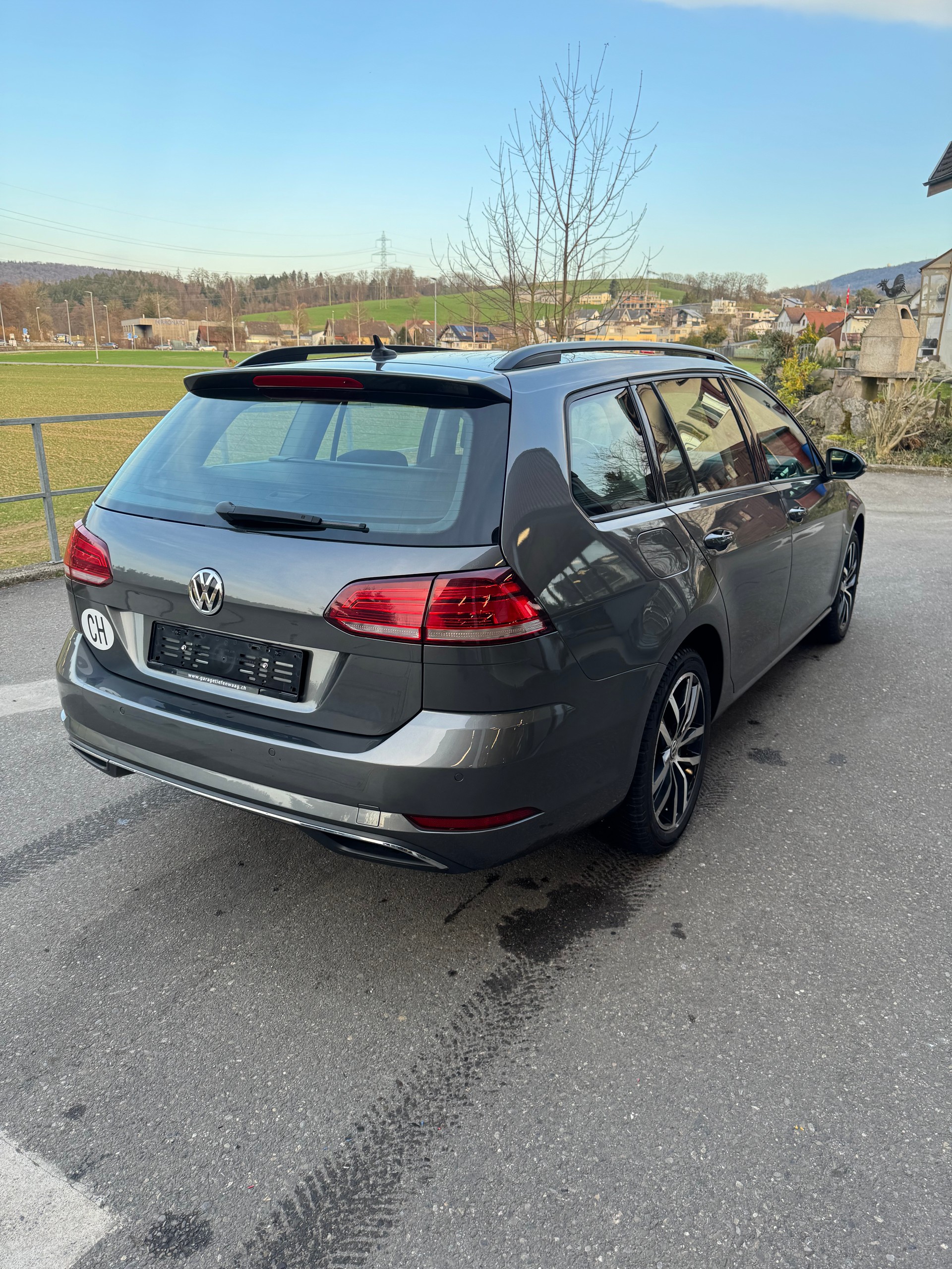 VW Golf Variant 1.4 TSI Comfortline DSG-image-6