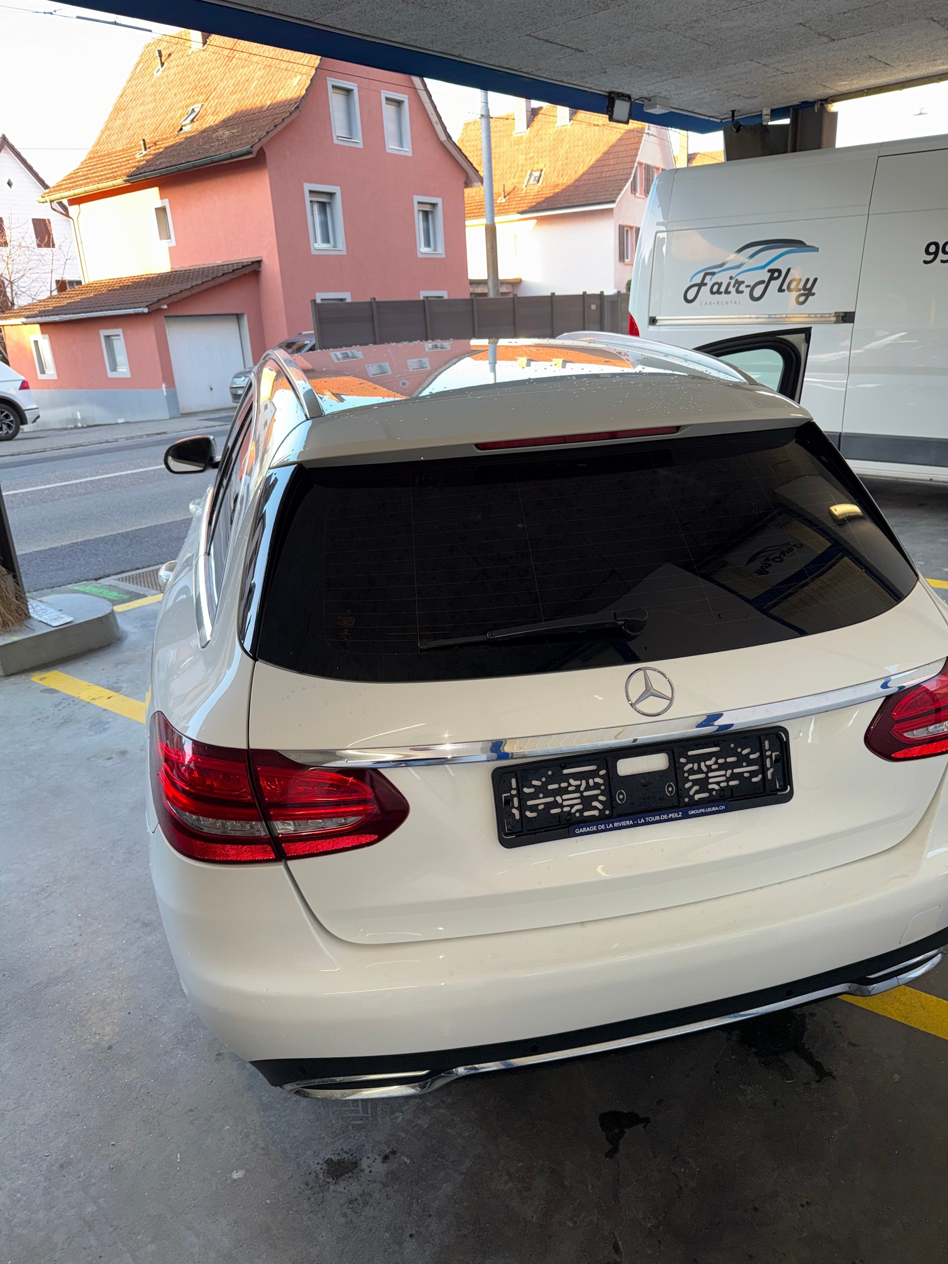 MERCEDES-BENZ C 180 Avantgarde 7G-Tronic-image-9
