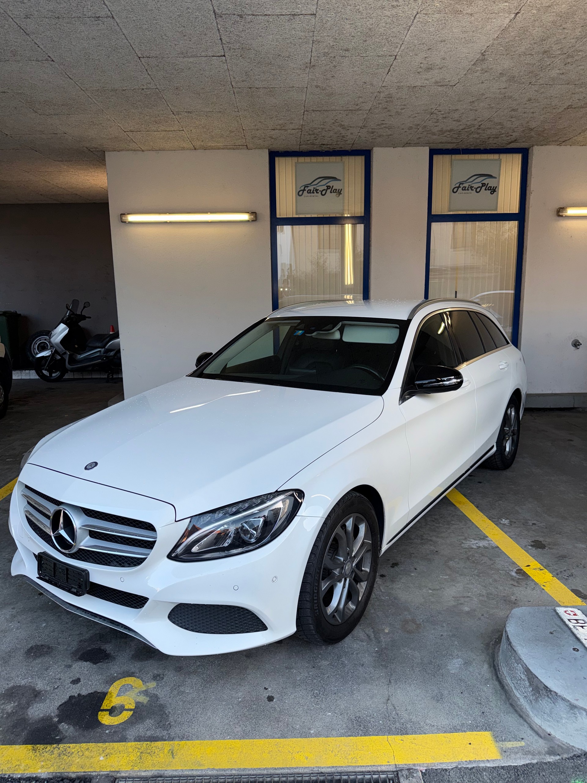 MERCEDES-BENZ C 180 Avantgarde 7G-Tronic