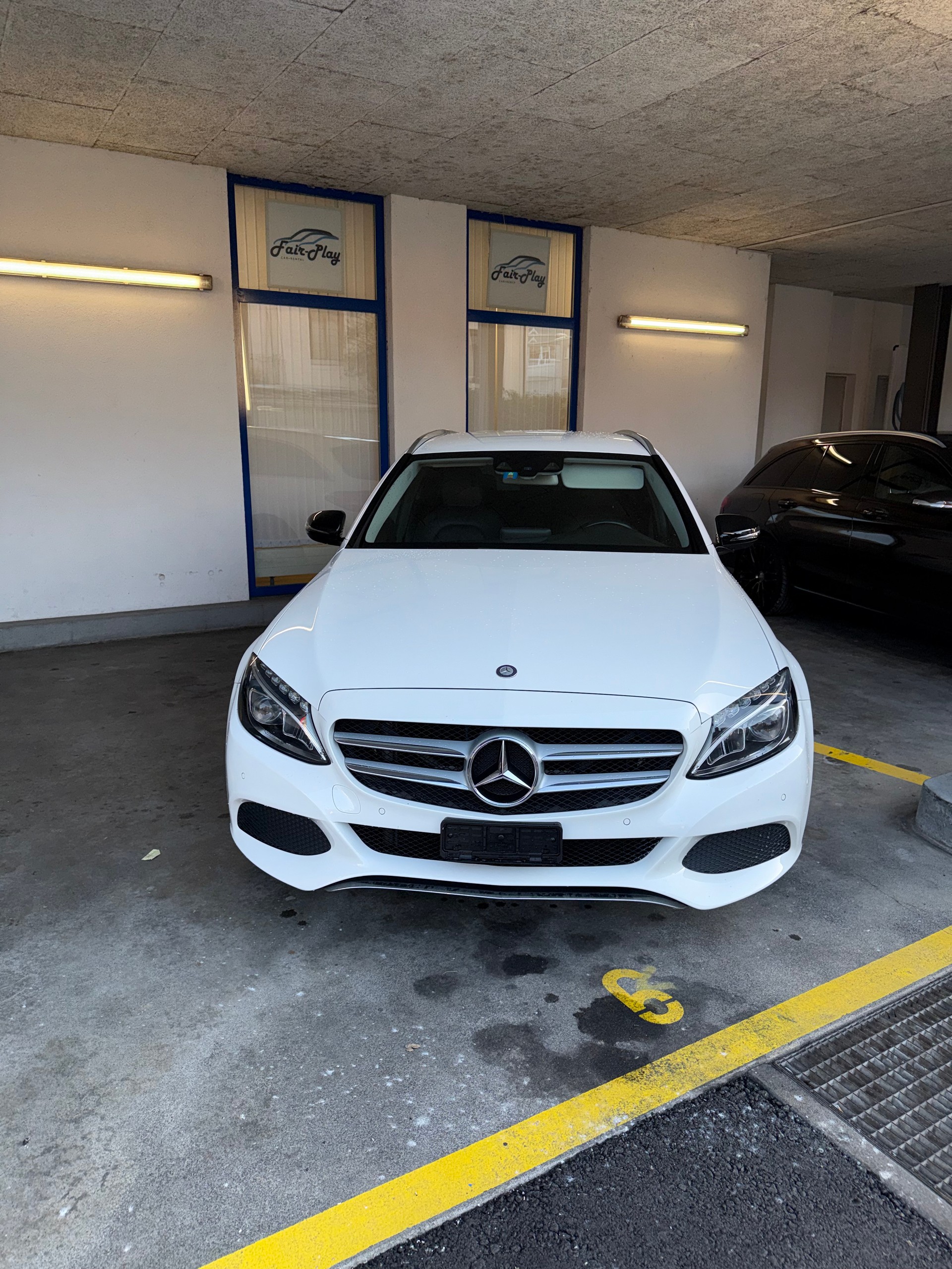 MERCEDES-BENZ C 180 Avantgarde 7G-Tronic-image-1