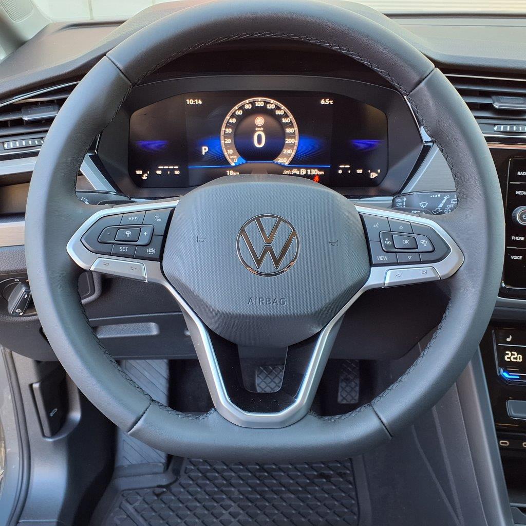 VW Touran 1.5 TSI Comfortline DSG 7-Plätzer-image-9