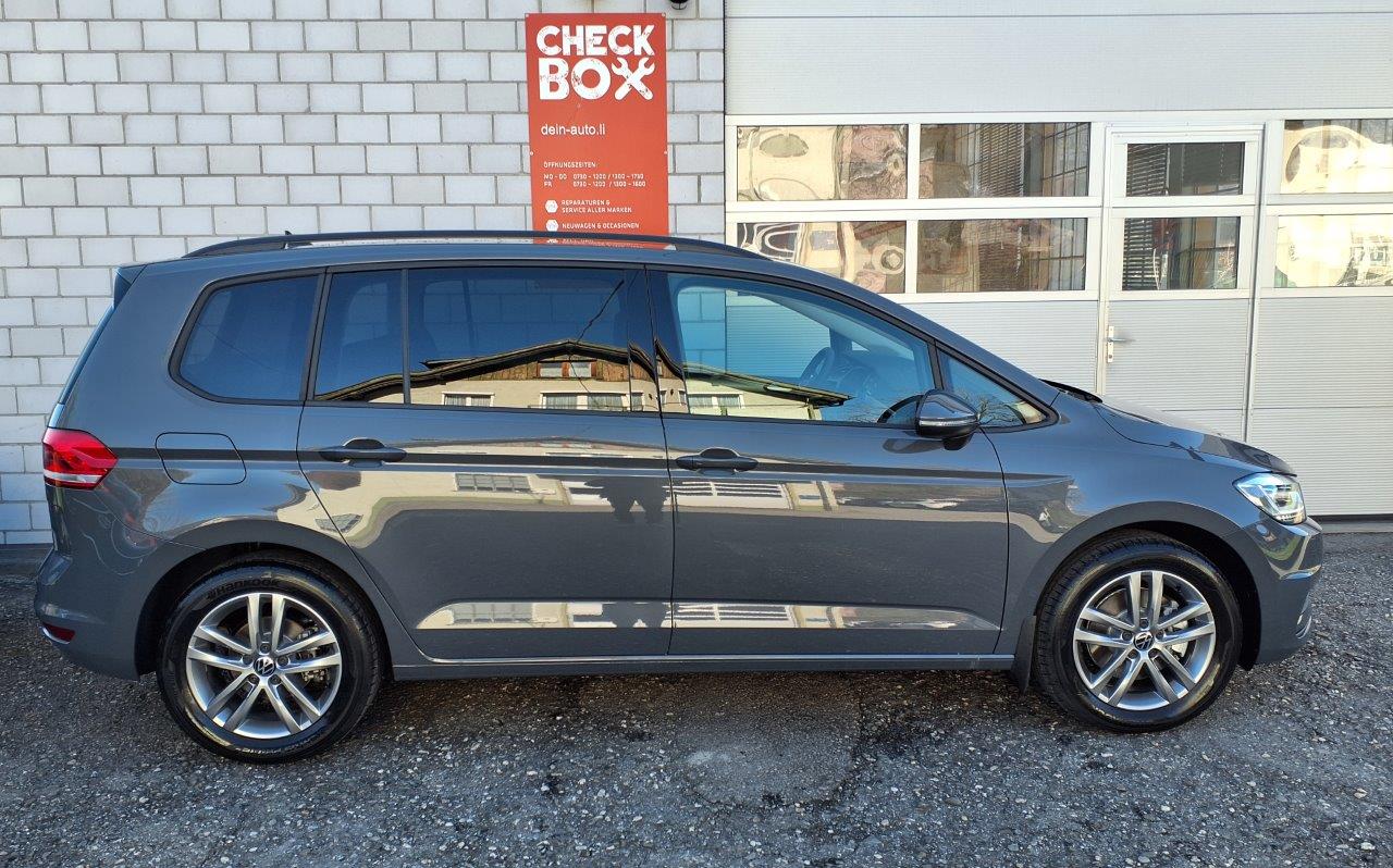 VW Touran 1.5 TSI Comfortline DSG 7-Plätzer-image-7
