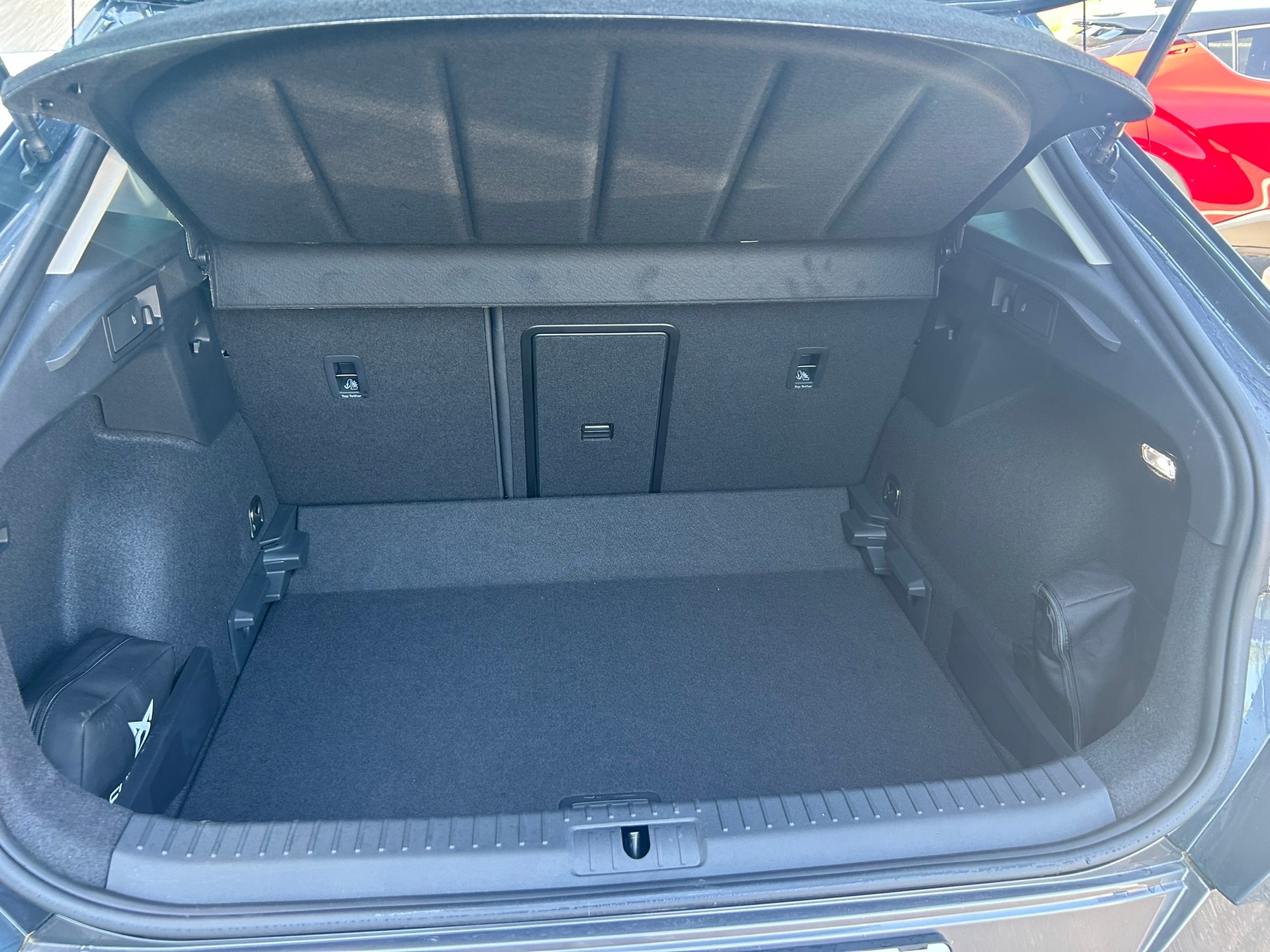 CUPRA Formentor 2.0TSI 4Drive Inicio DSG-image-8