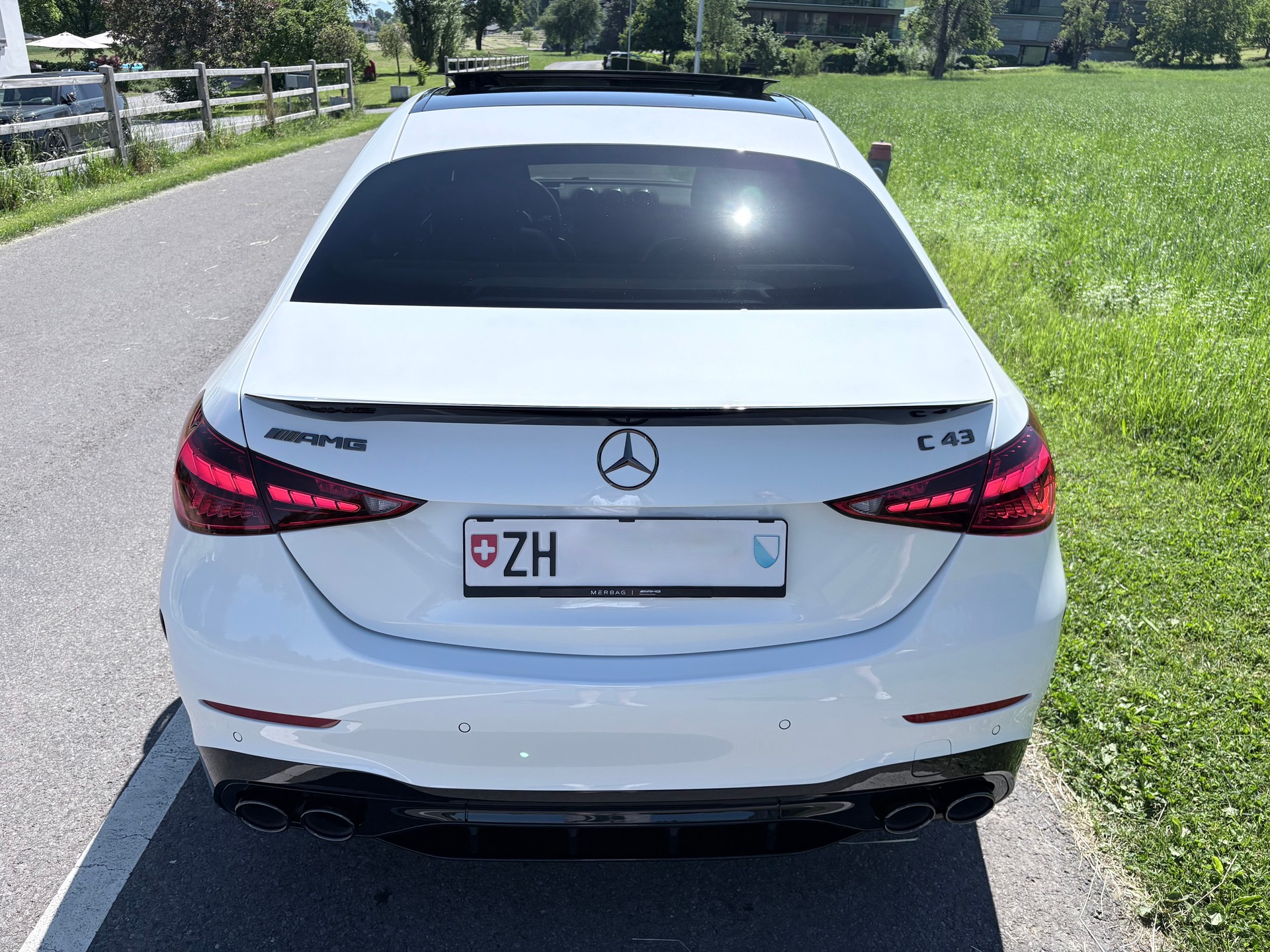MERCEDES-BENZ C 43 AMG 4 Matic Executive Edition Premium Plus Paket CH Fahrzeug-image-18