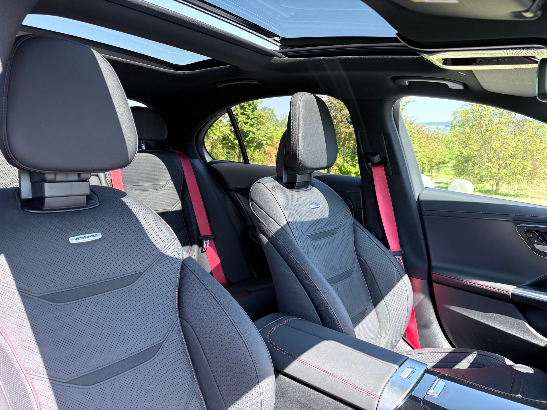 MERCEDES-BENZ C 43 AMG 4 Matic Executive Edition Premium Plus Paket CH Fahrzeug-image-8
