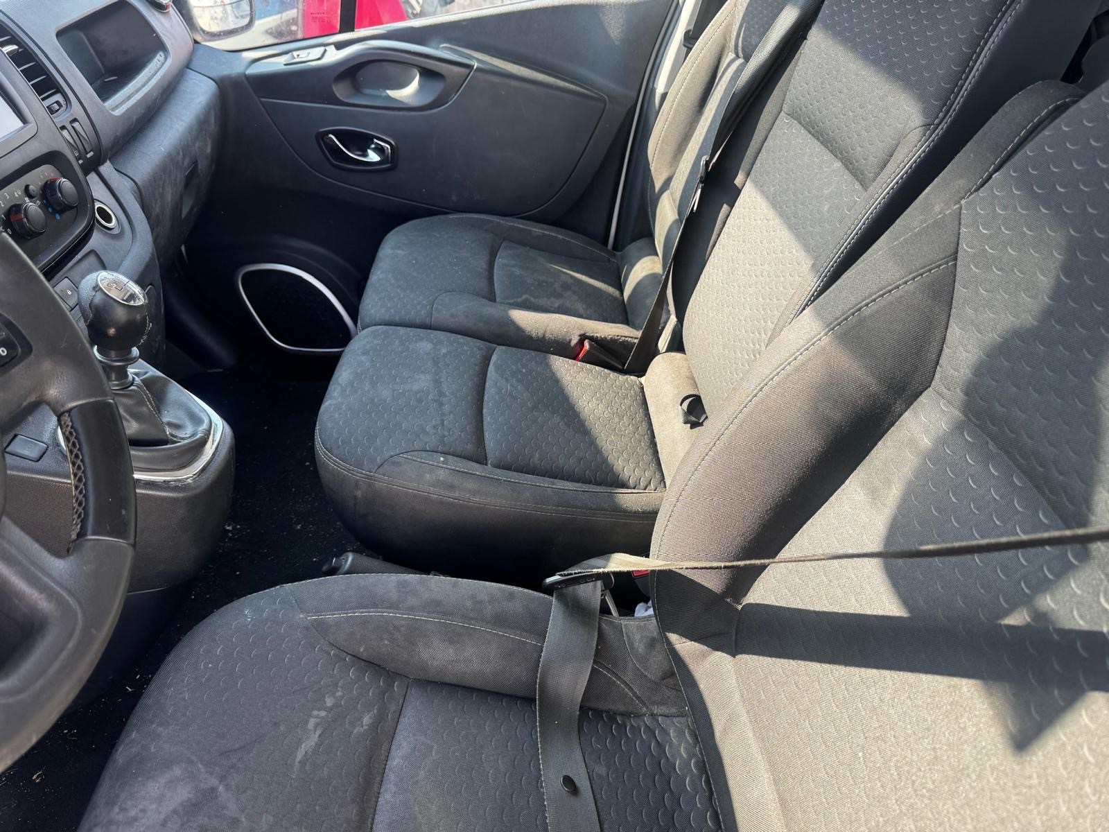 OPEL Vivaro 1.6 CDTI 2.9t L1H1-image-8