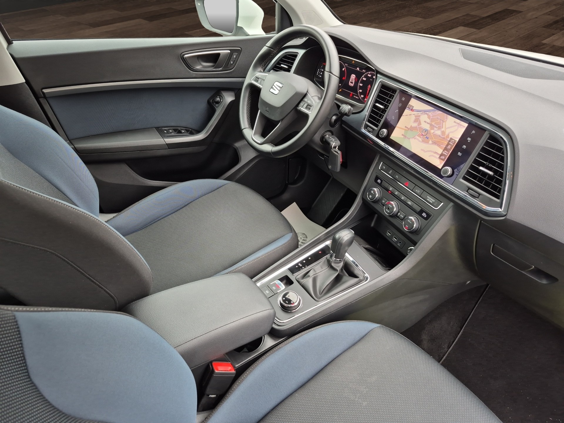 SEAT Ateca 2.0 TDI CR Xcellence 4Drive DSG-image-14